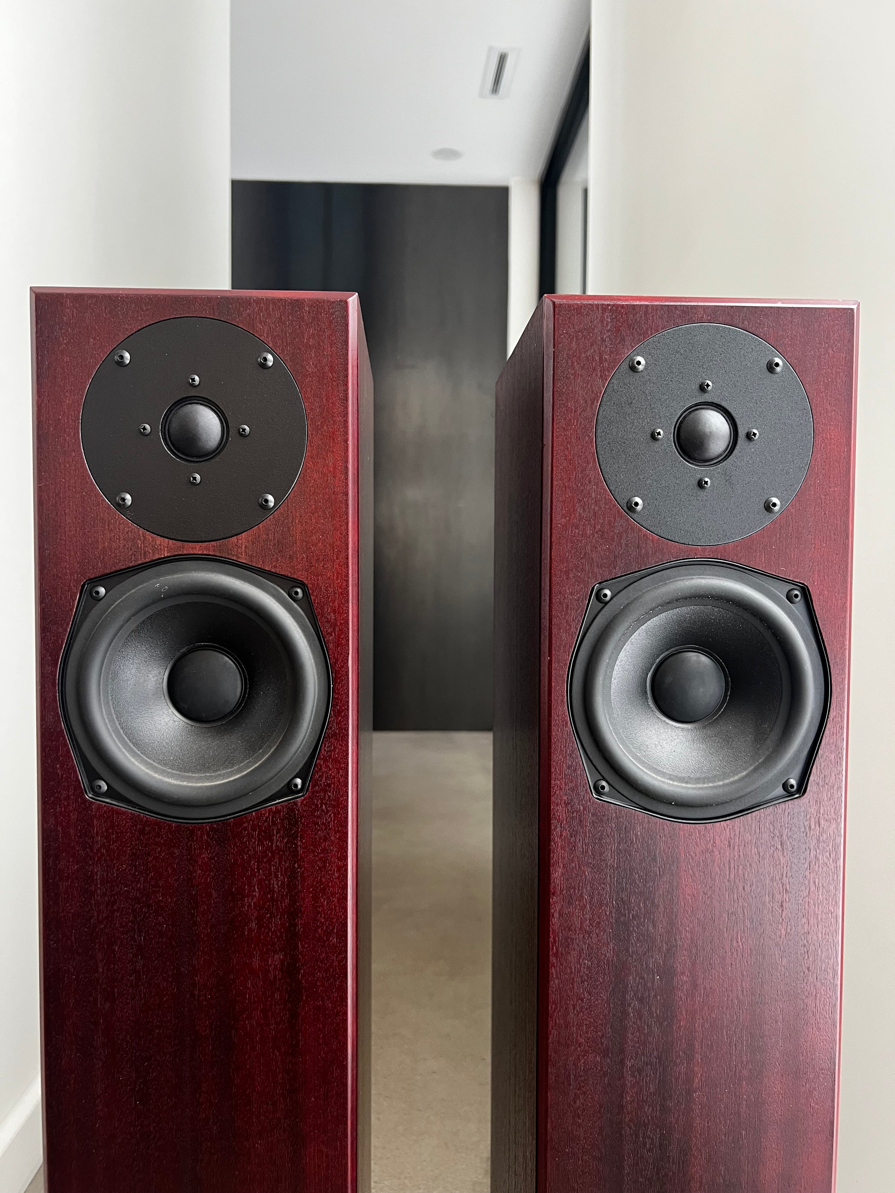 Totem STTAF  MK2_ Haut-Parleurs de plancher