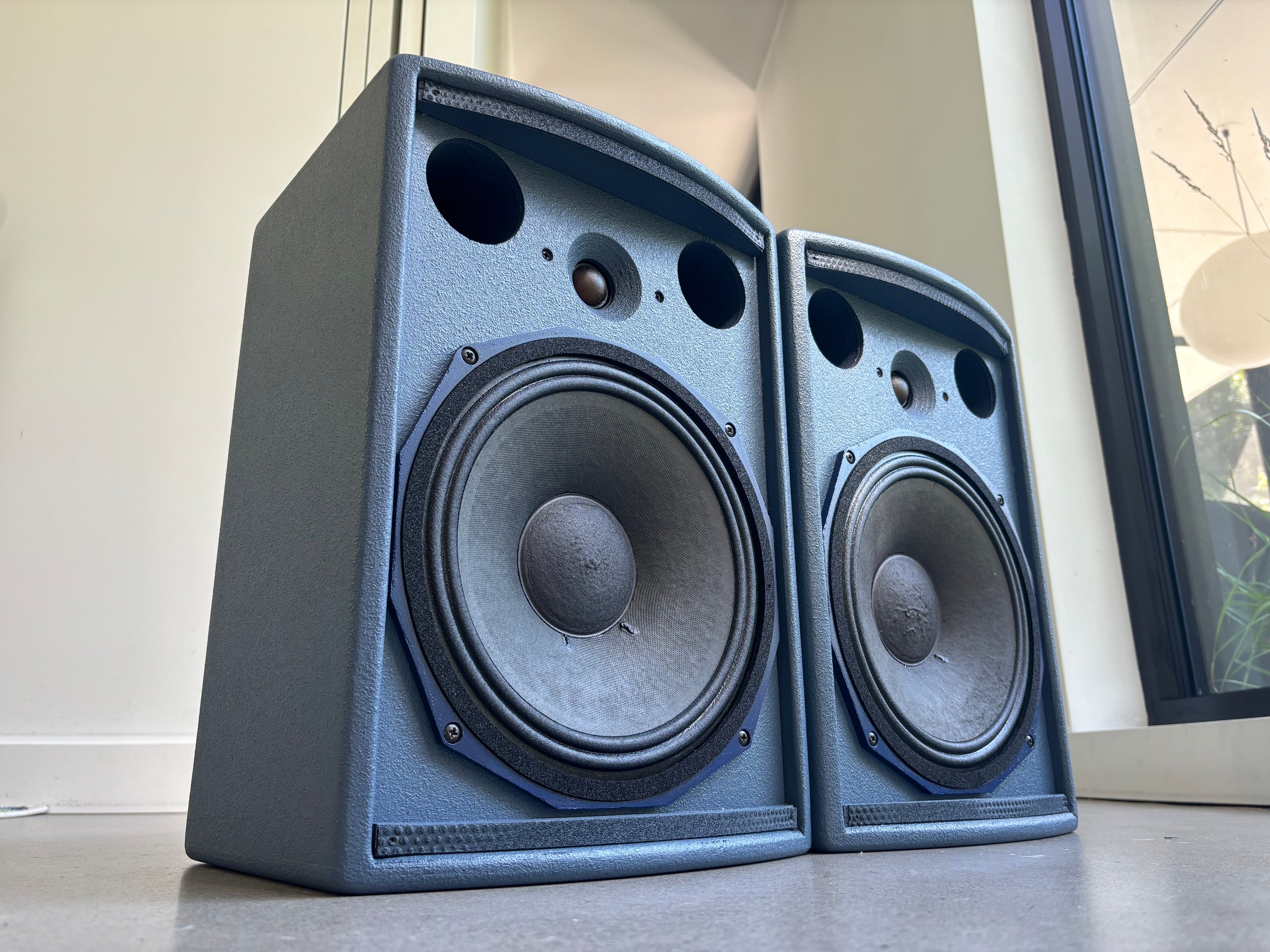 Turbosound TXD-520 (aka Funktion-One 101)_haut-parleurs professionnels