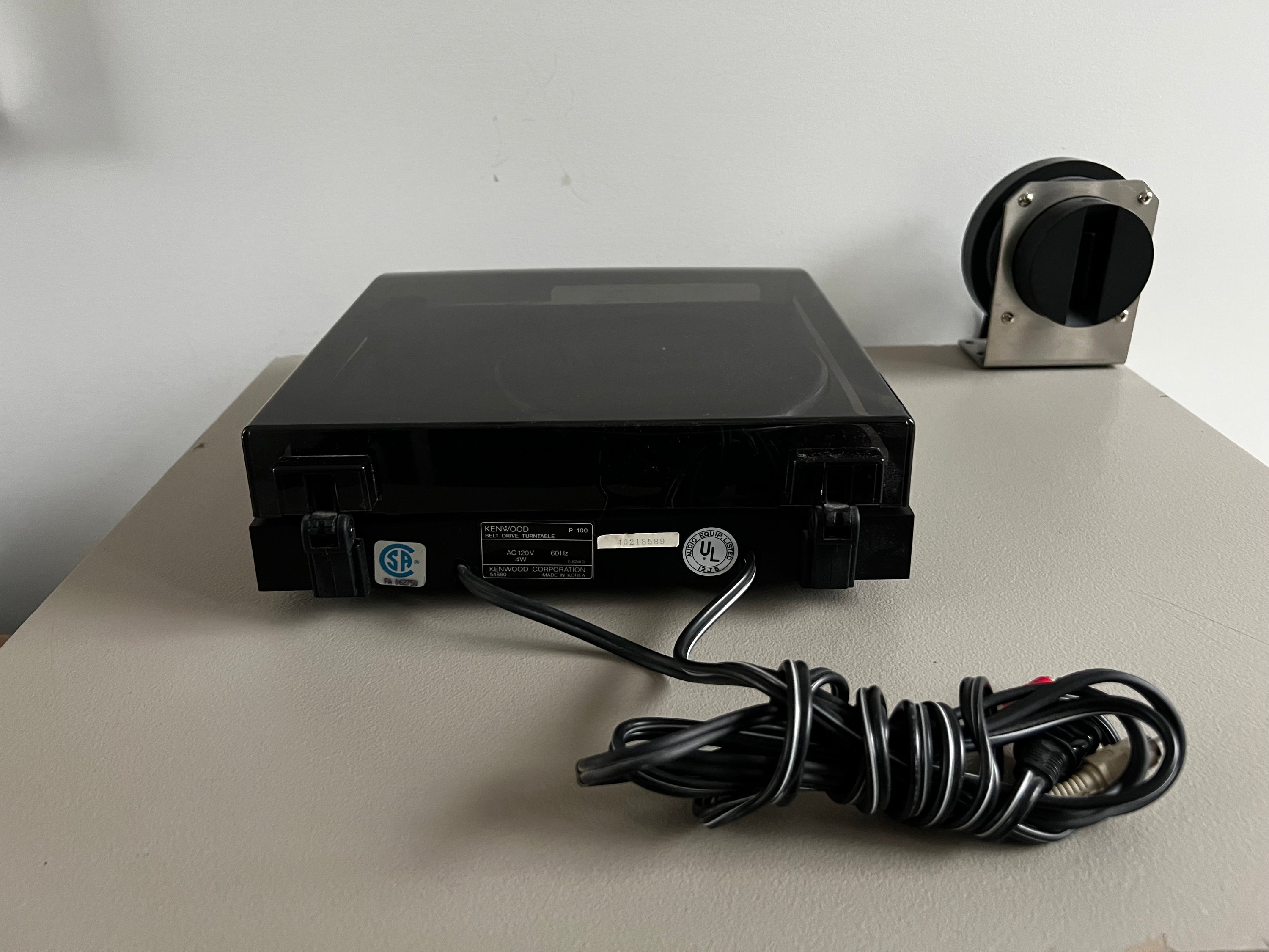 Kenwood P-100 _Table tournante à courroie