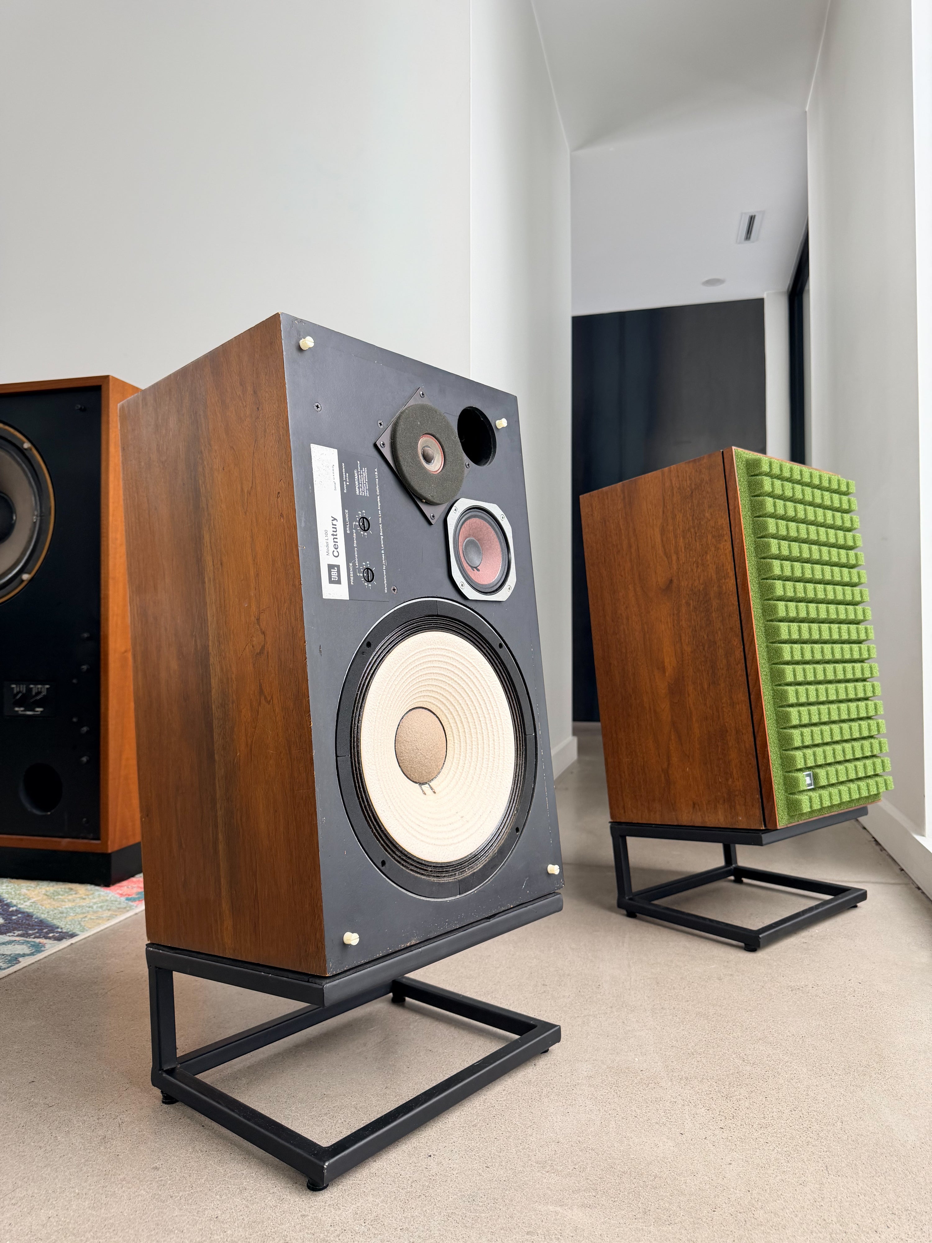 JBL L100 _Haut-parleurs de plancher