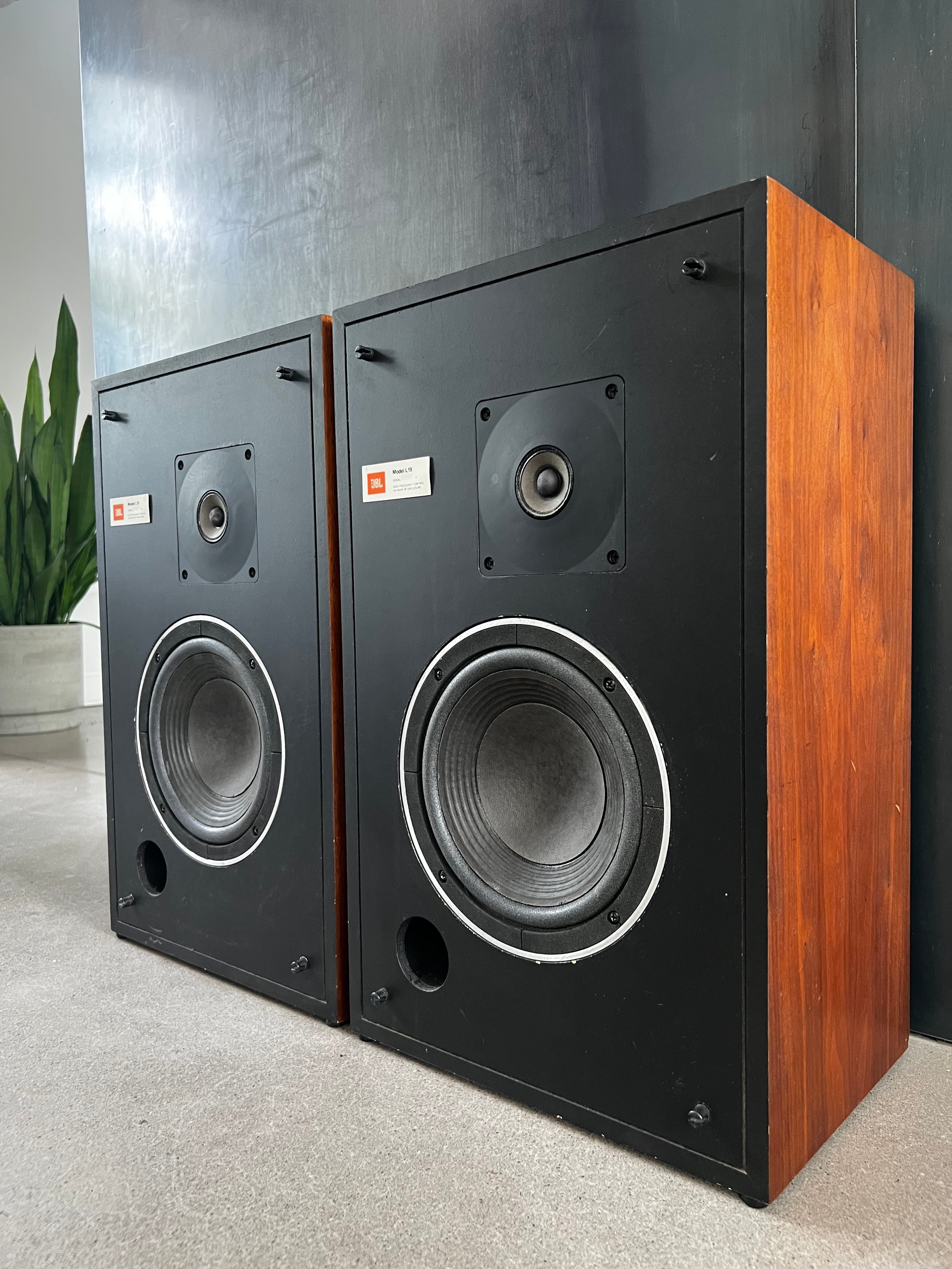 JBL L19 _haut-parleurs d’étagère