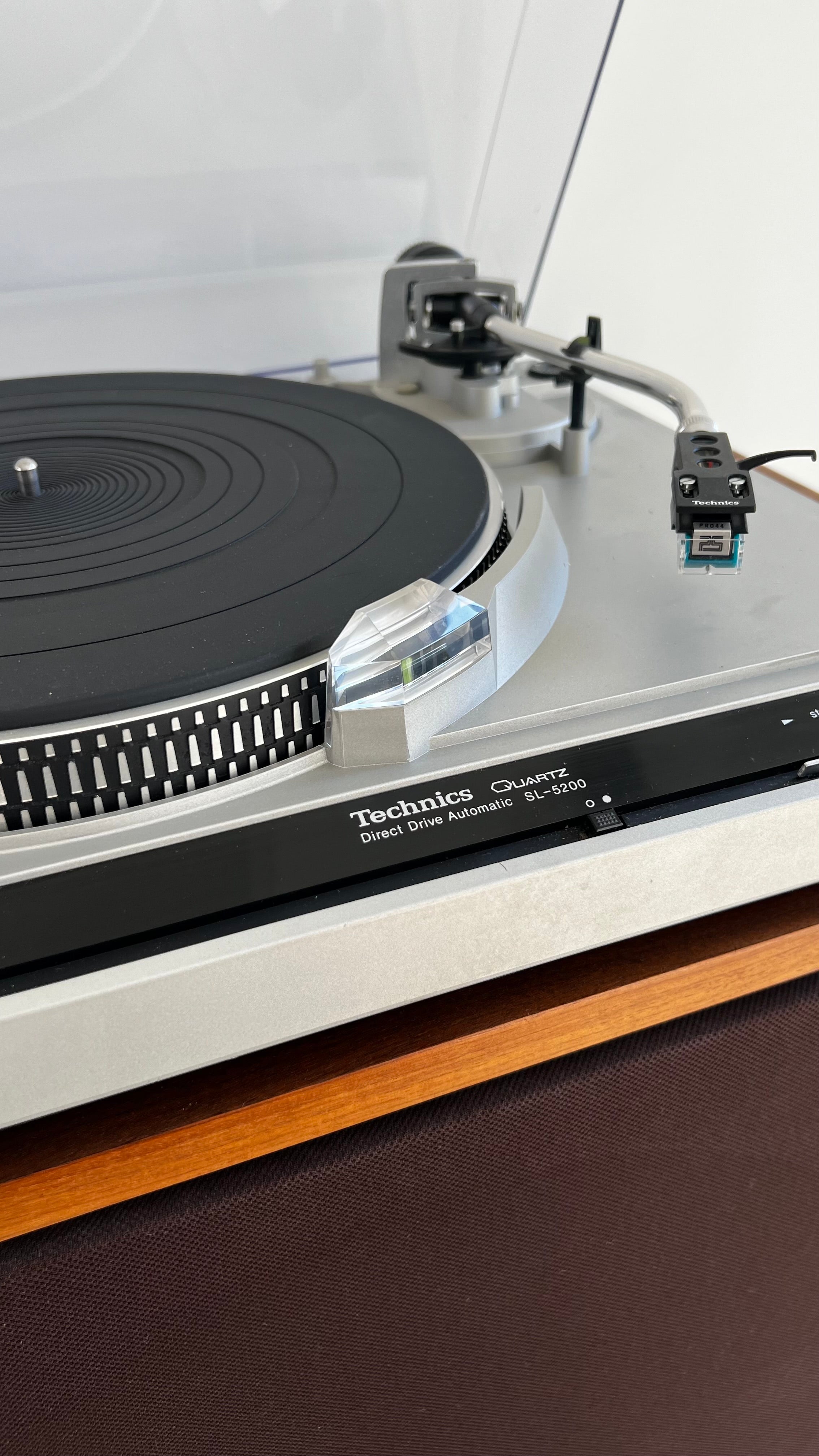 Technics SL-5200 _table tournante à entraînement direct