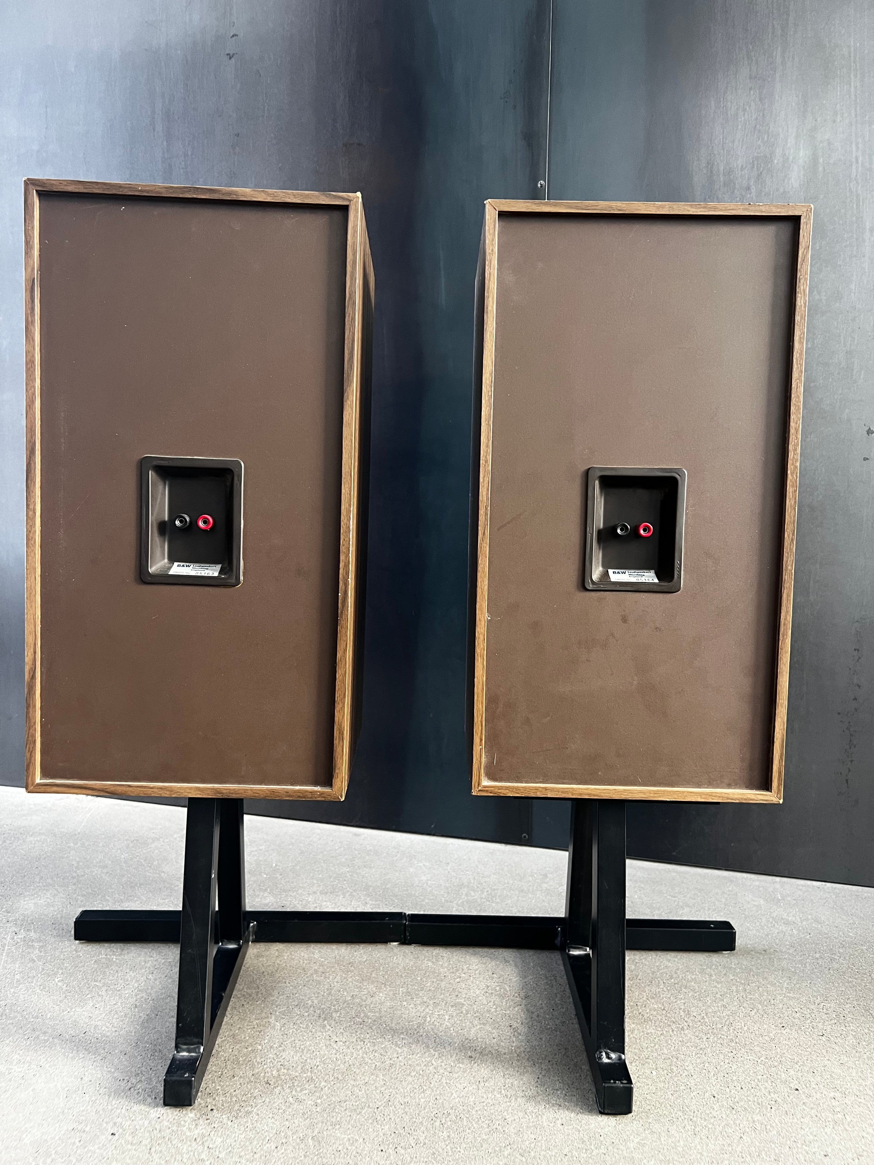 Bowers & Wilkins DM110 _haut-parleurs d’étagère