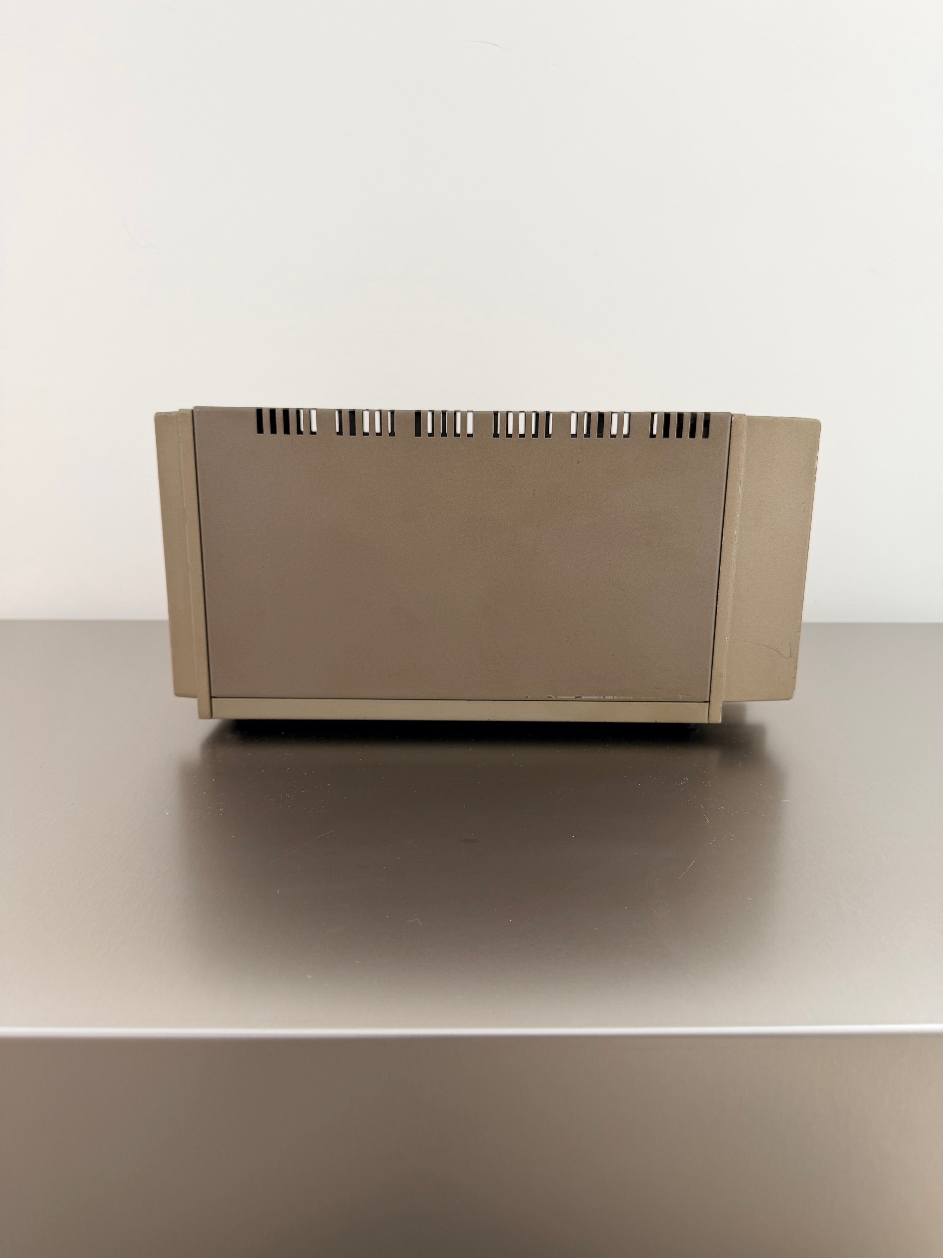Quad 303 _Power amplifier