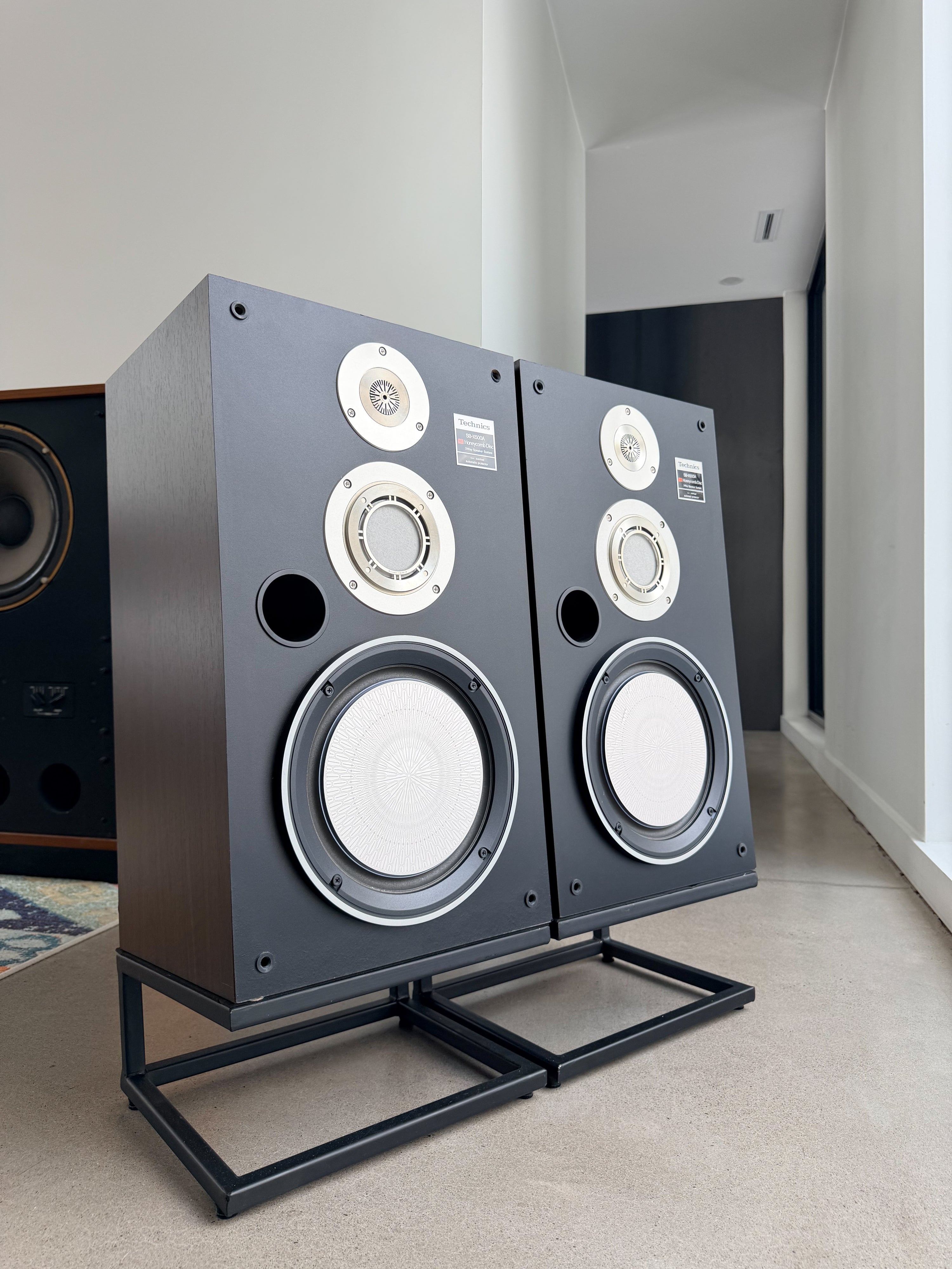 Technics SB-X500A  _Floorstanding speakers