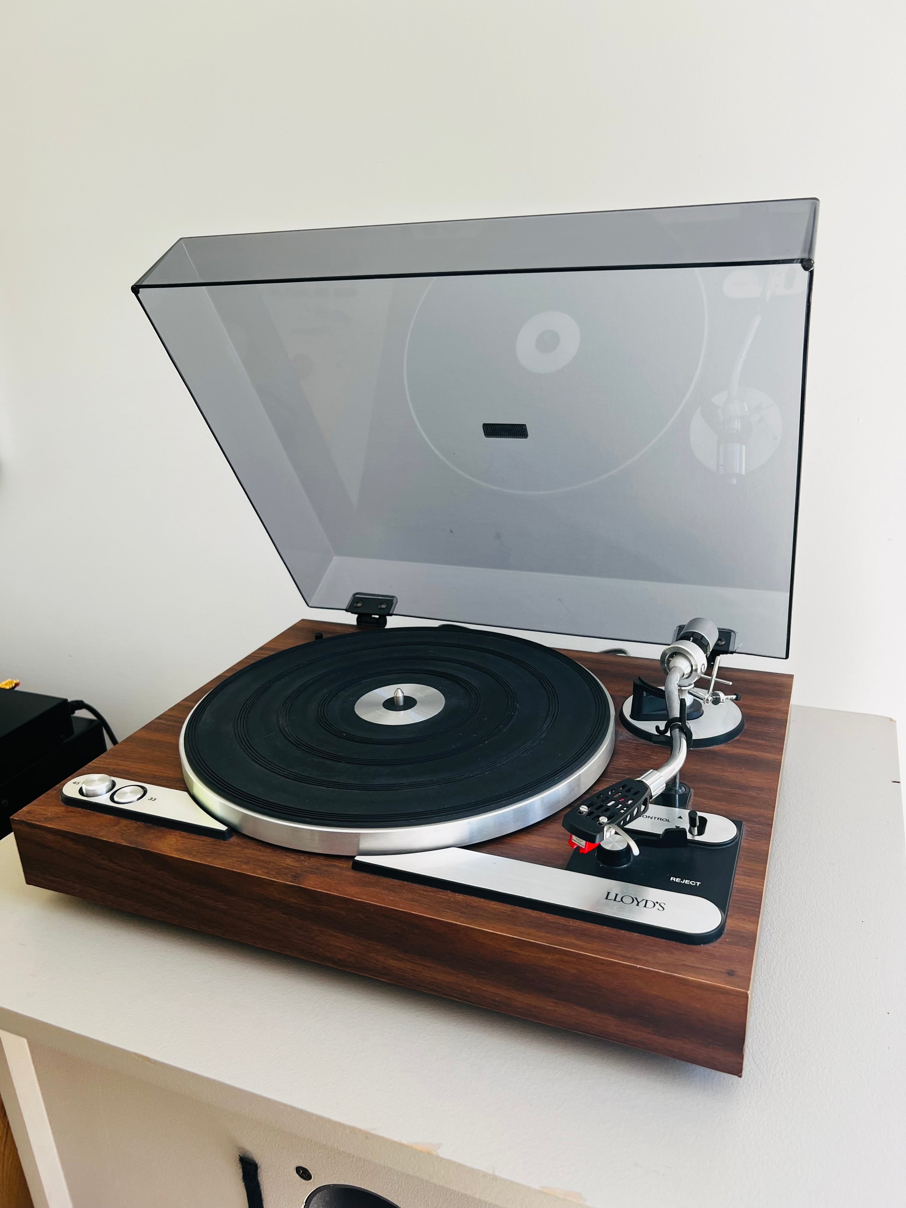 CEC H714 (Loyds) _table tournante