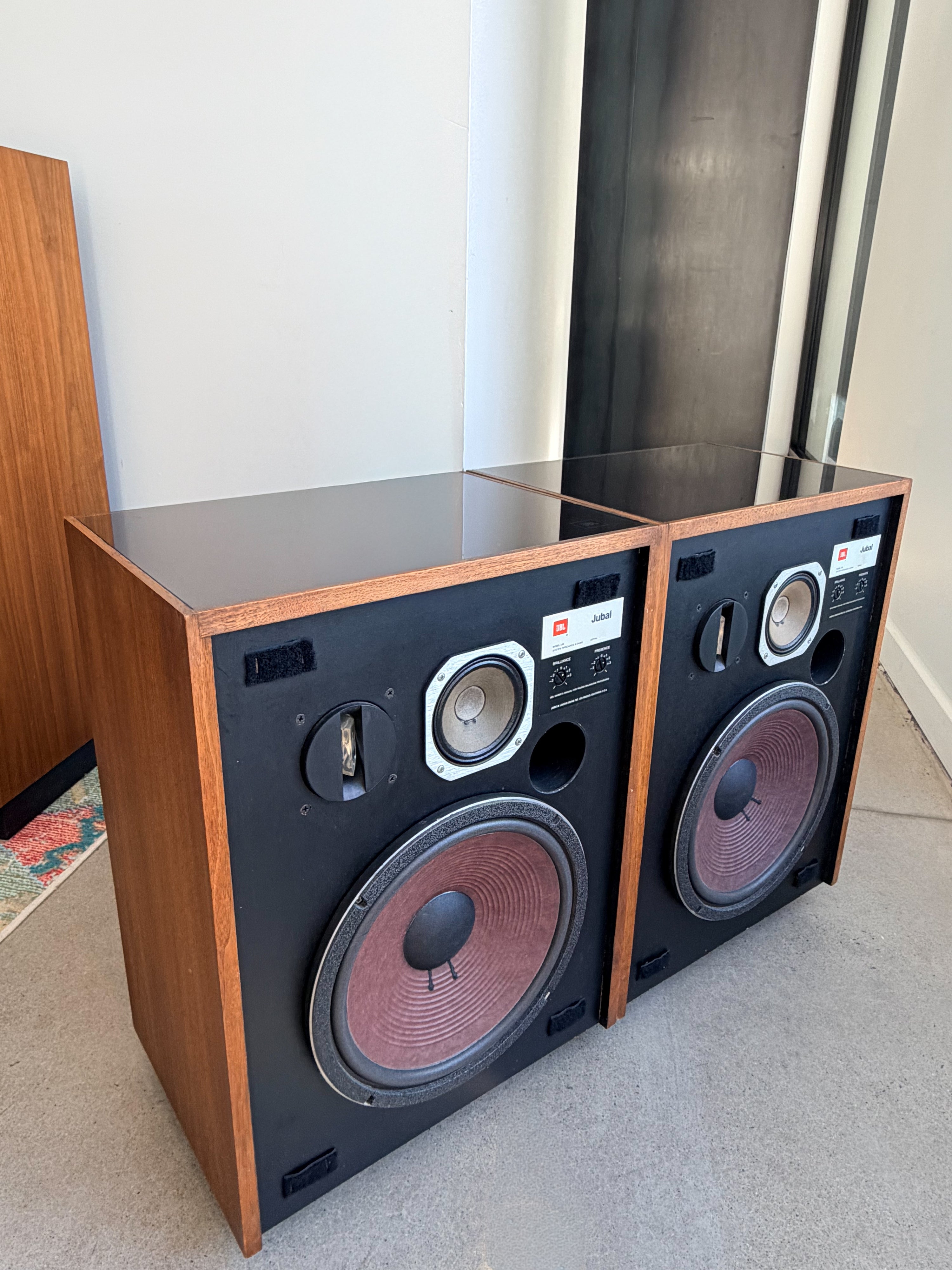 JBL Jubal (L65) _Haut-parleurs de plancher