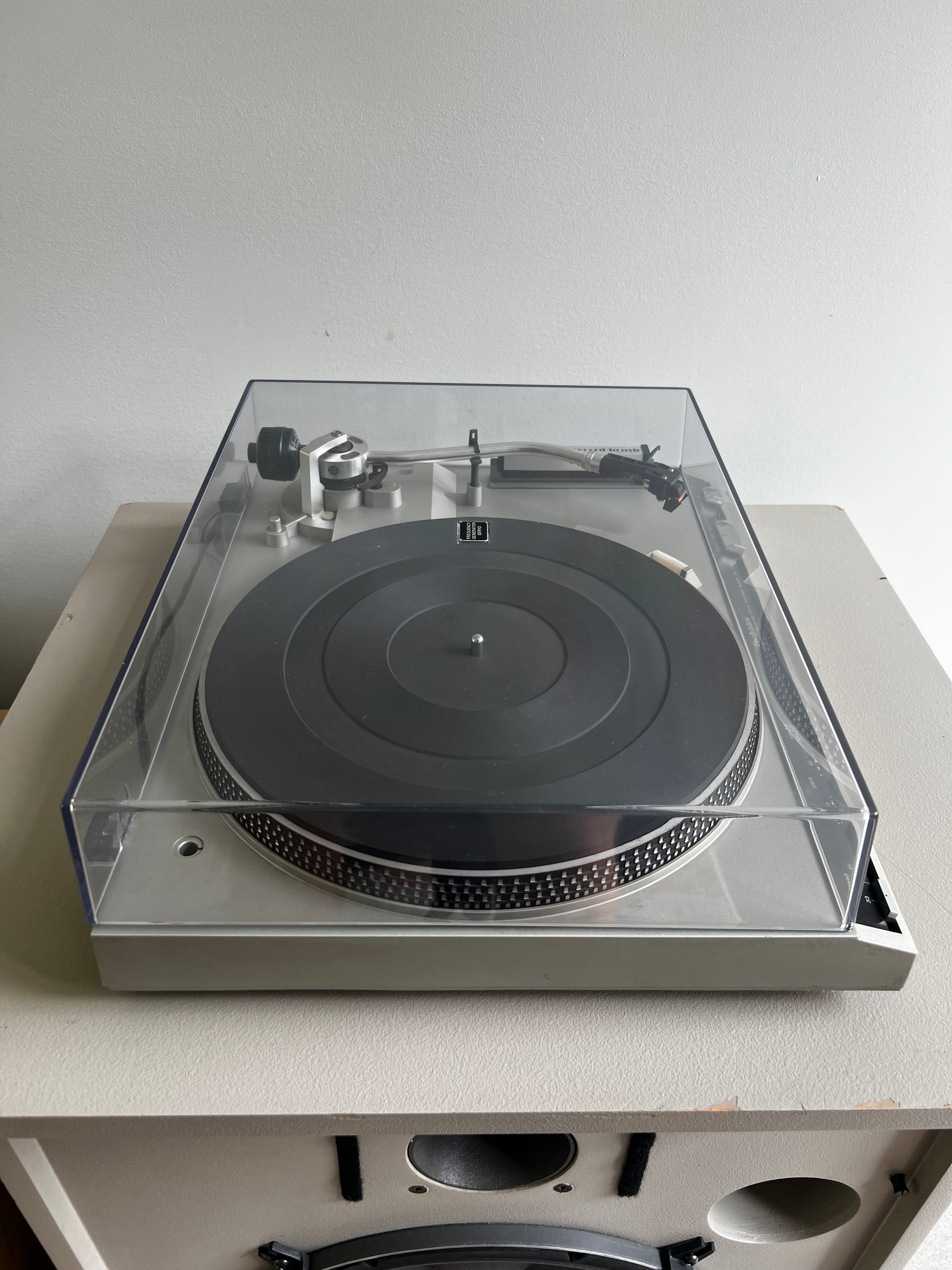 Techinics SL-210 _Table tournante à courroie