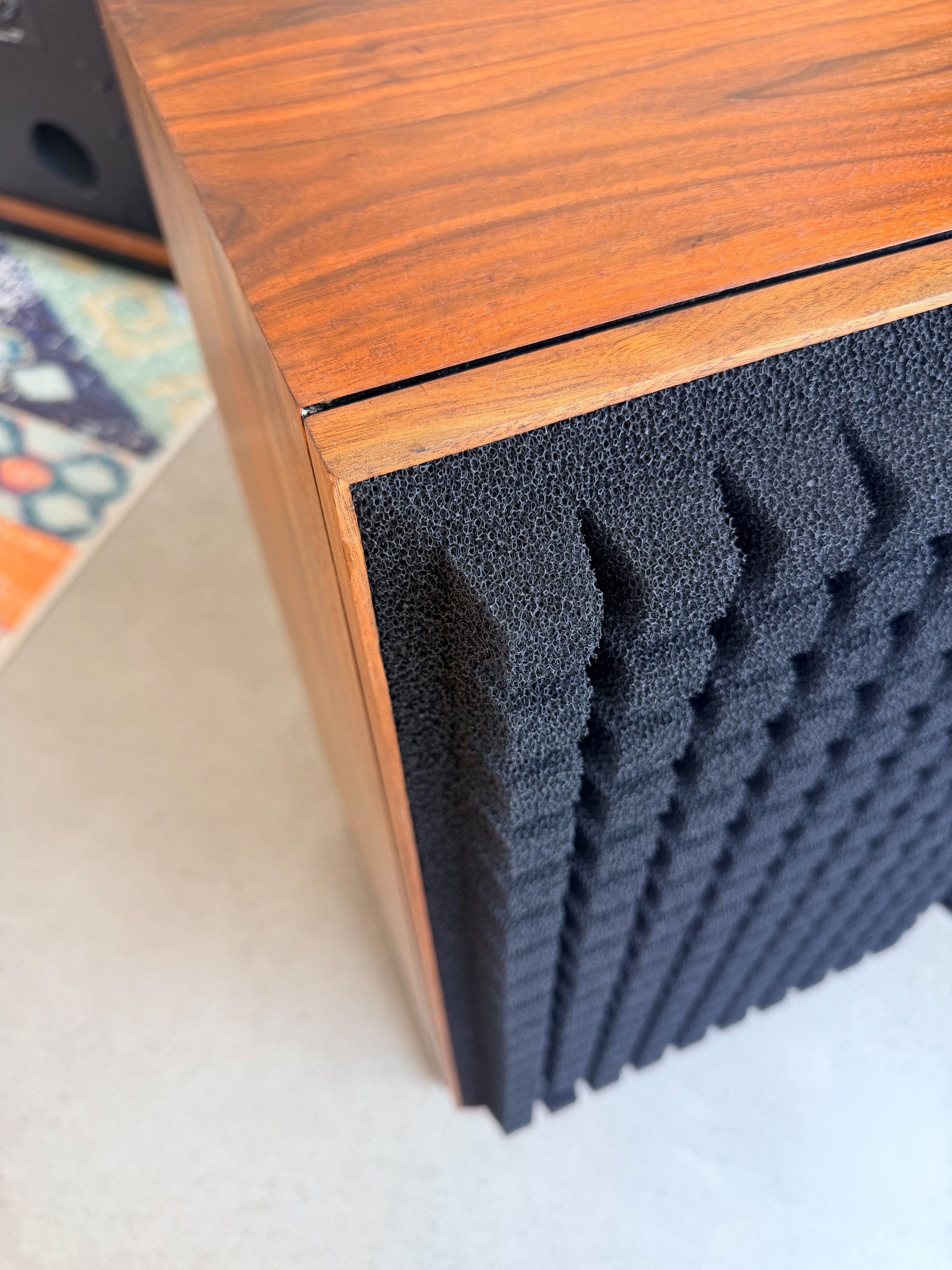 JBL L100 _Floorstanding speakers