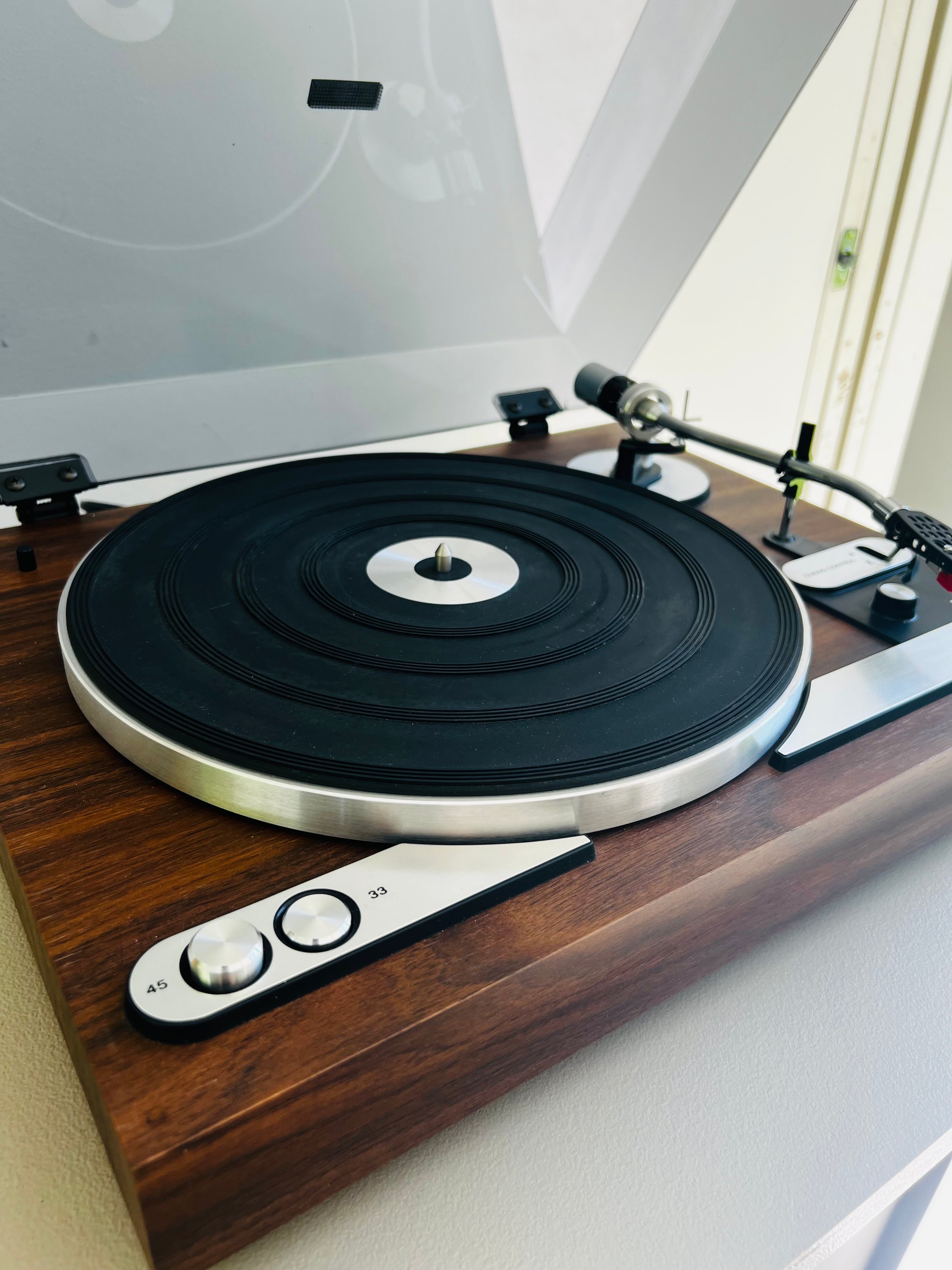 CEC H714 (Loyds) _table tournante