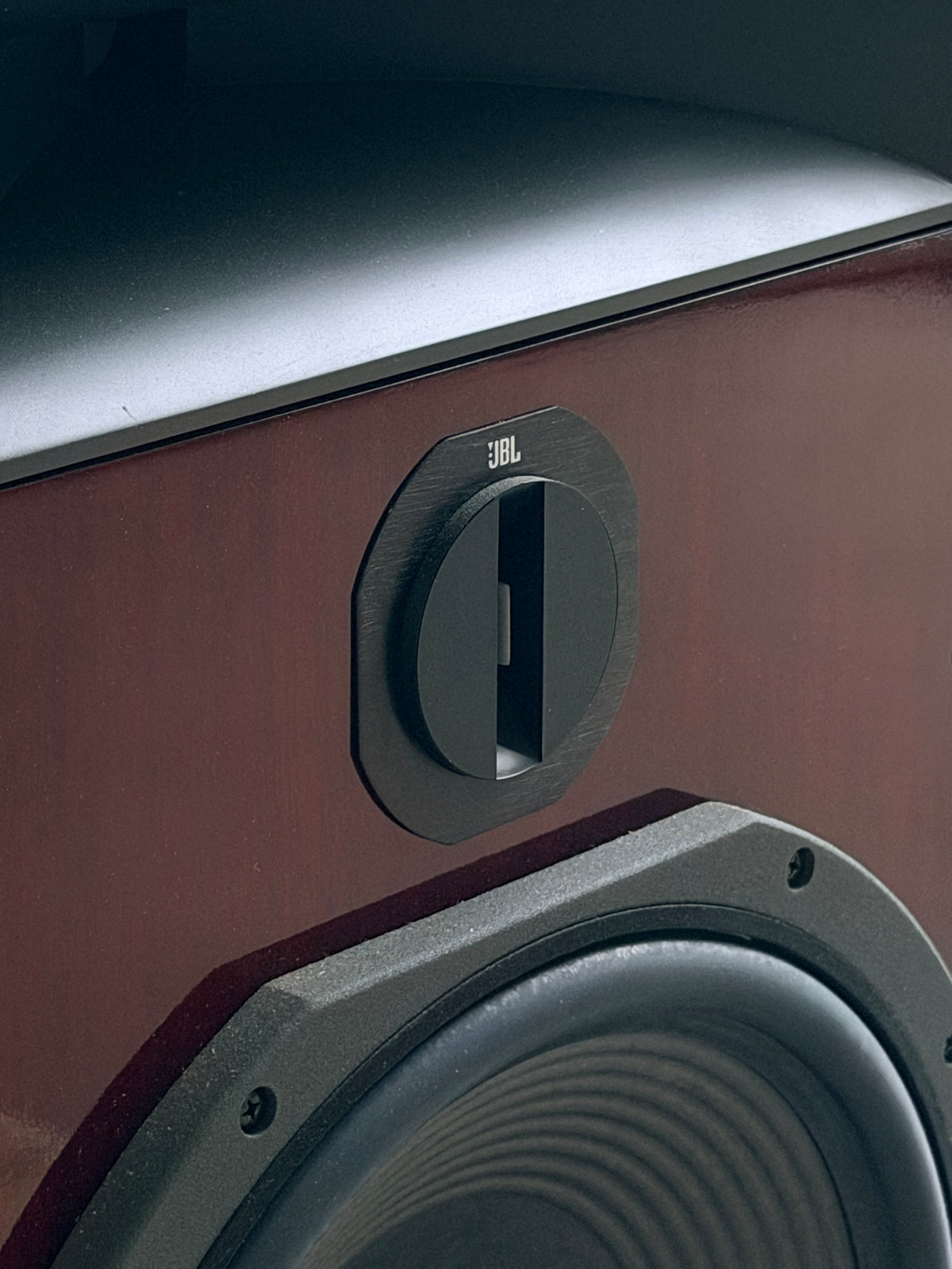 JBL S143 _Floorstanding speakers