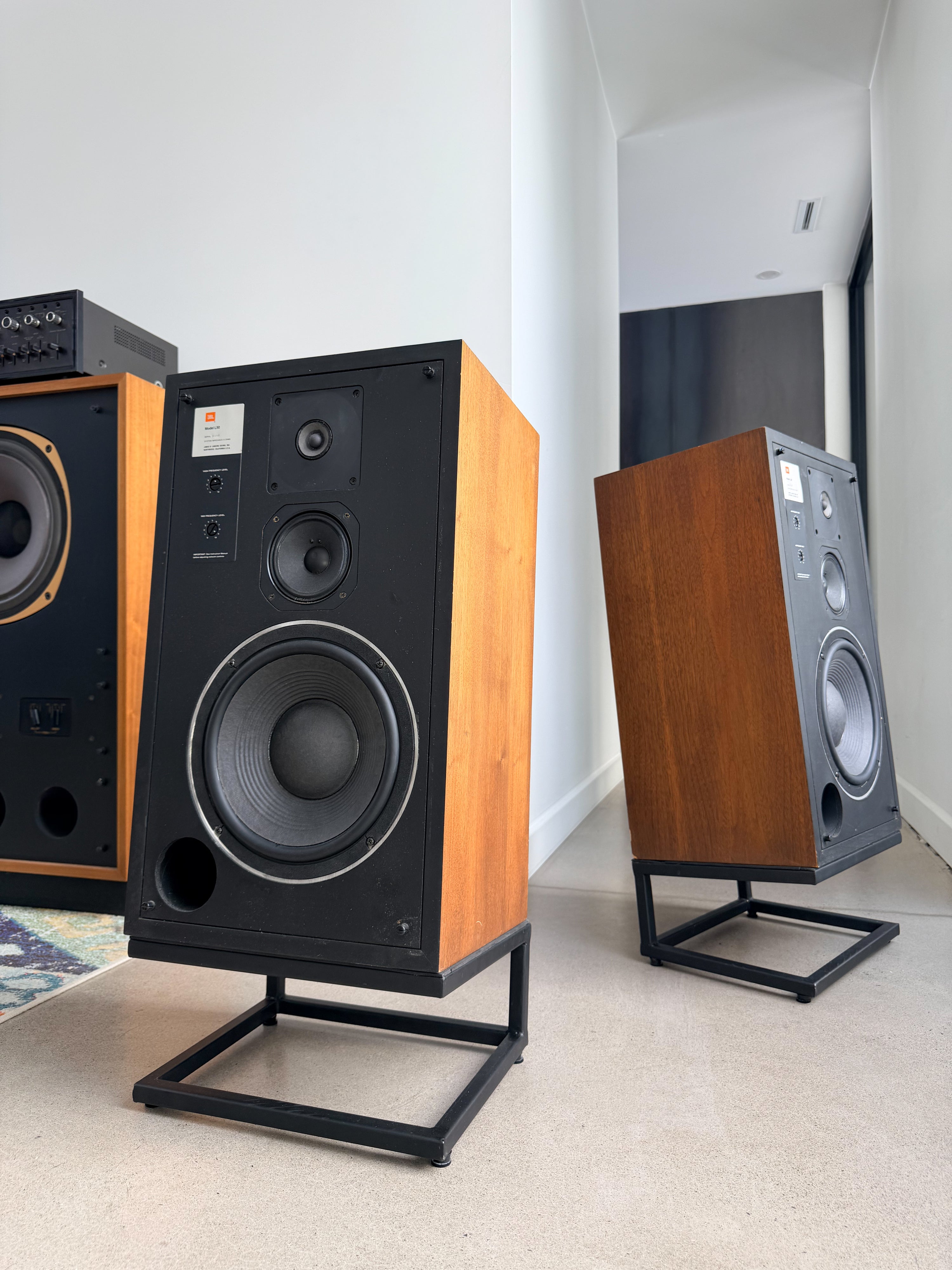 JBL L50 _Floorstanding speakers