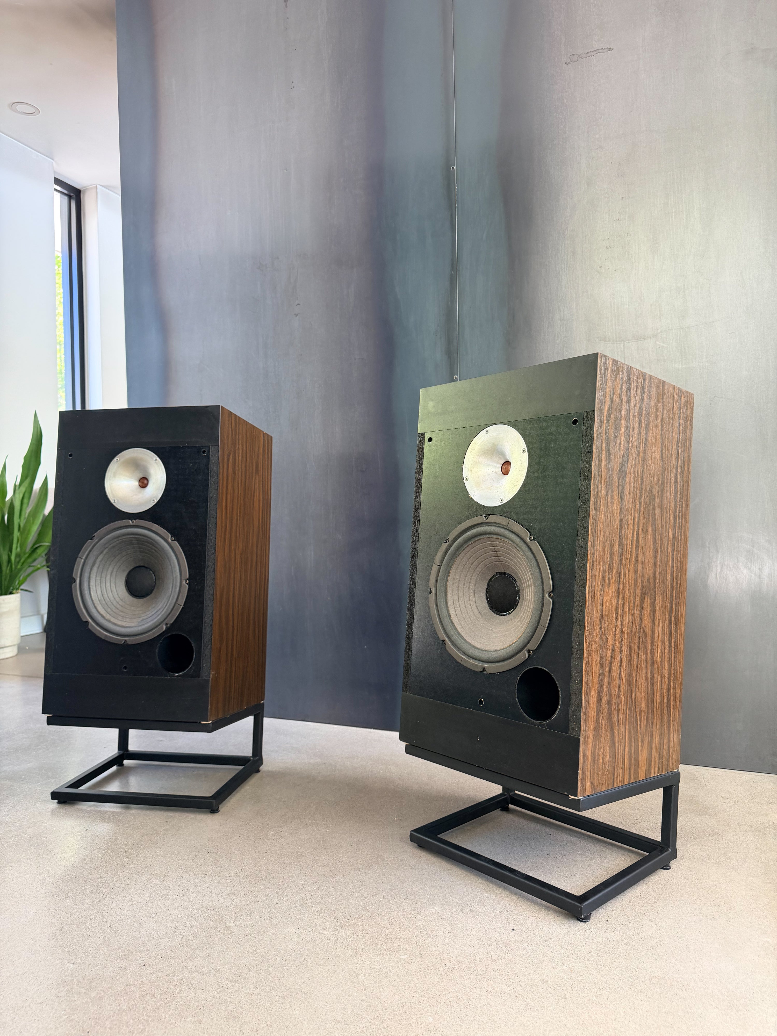 Sound Dynamics 10S _Floorstanding  speakers