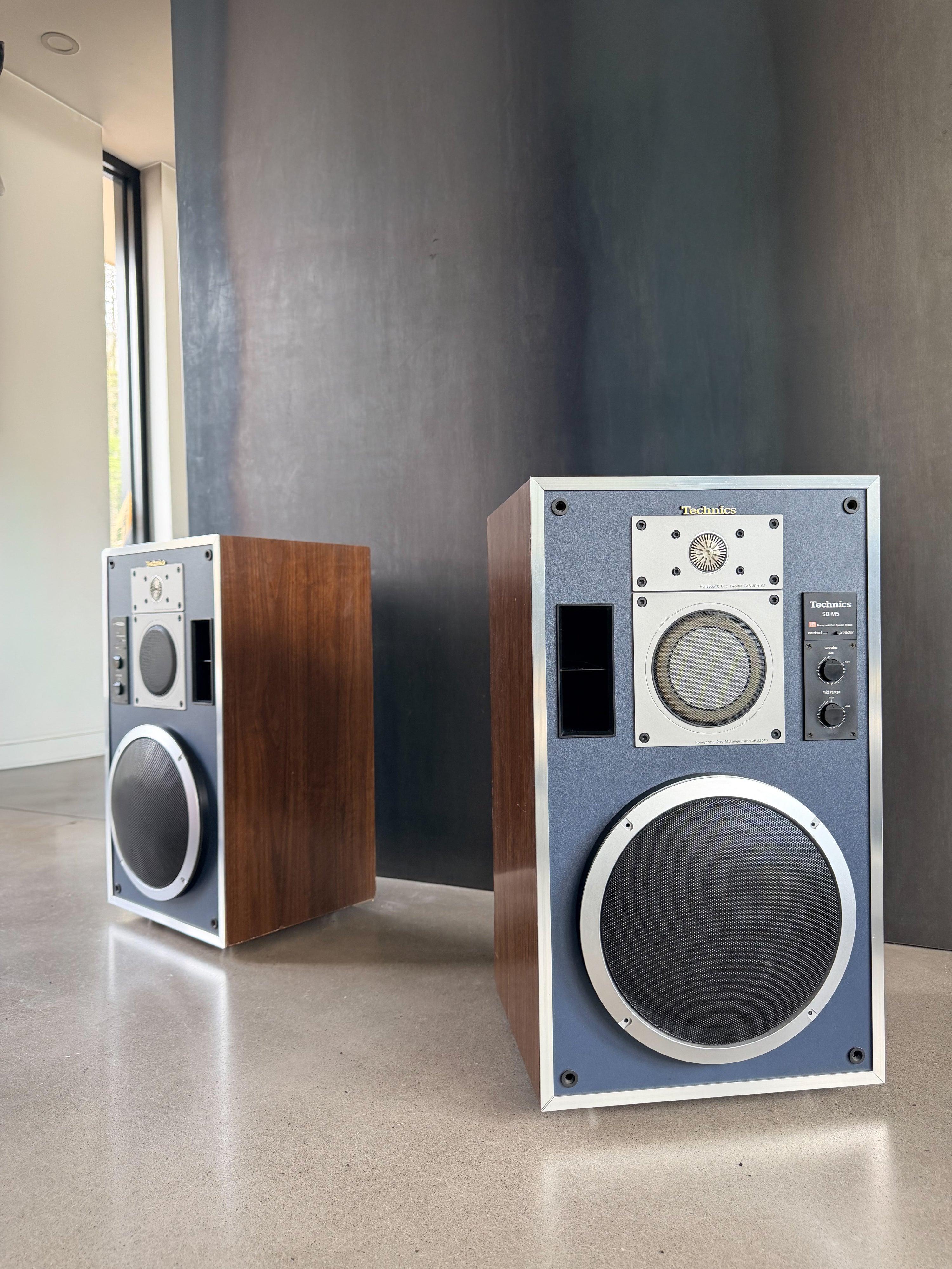 Technics SB-M5 _Floorstanding speakers