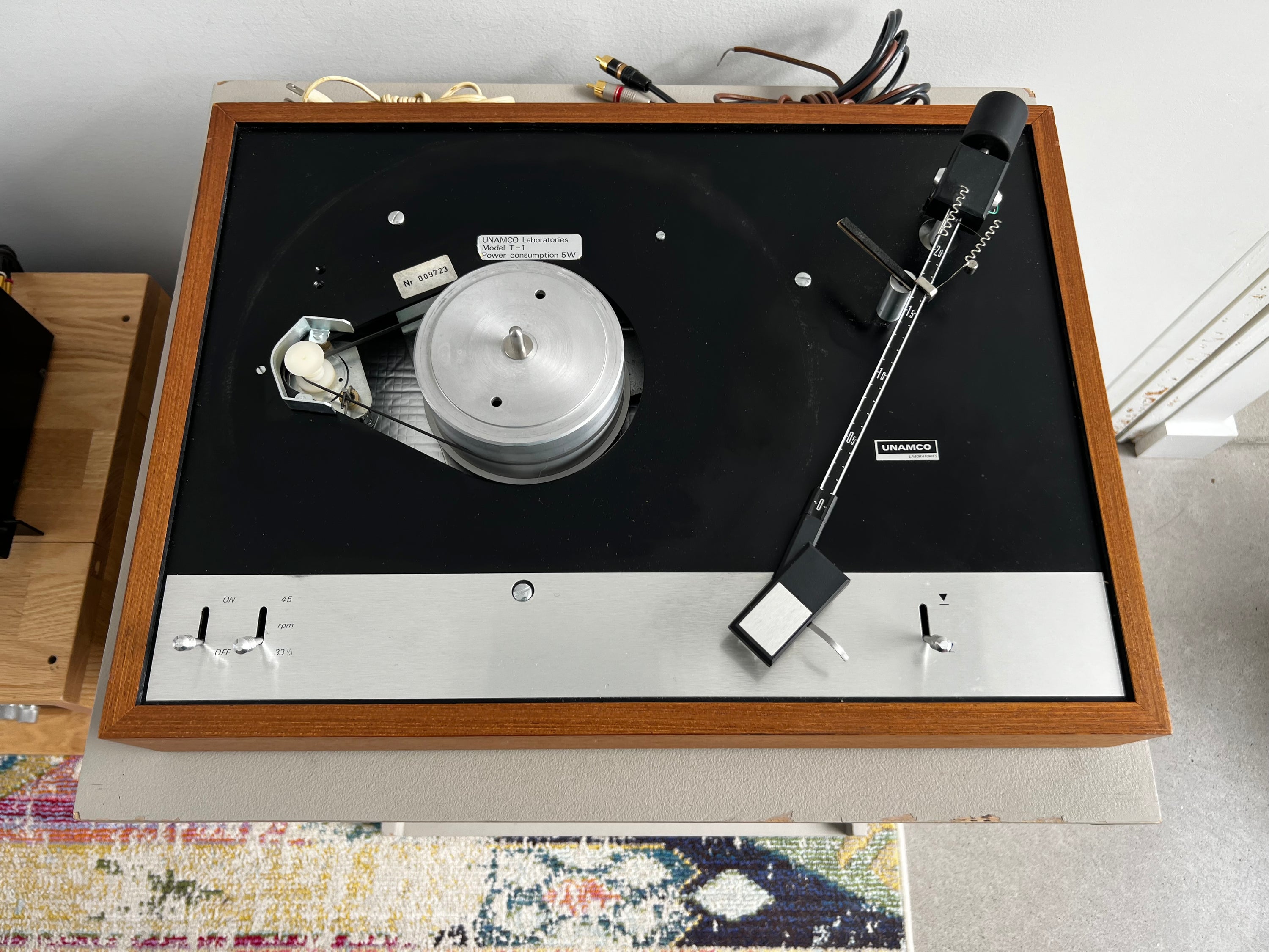 Unamco T-1 _Table tournante à courroie