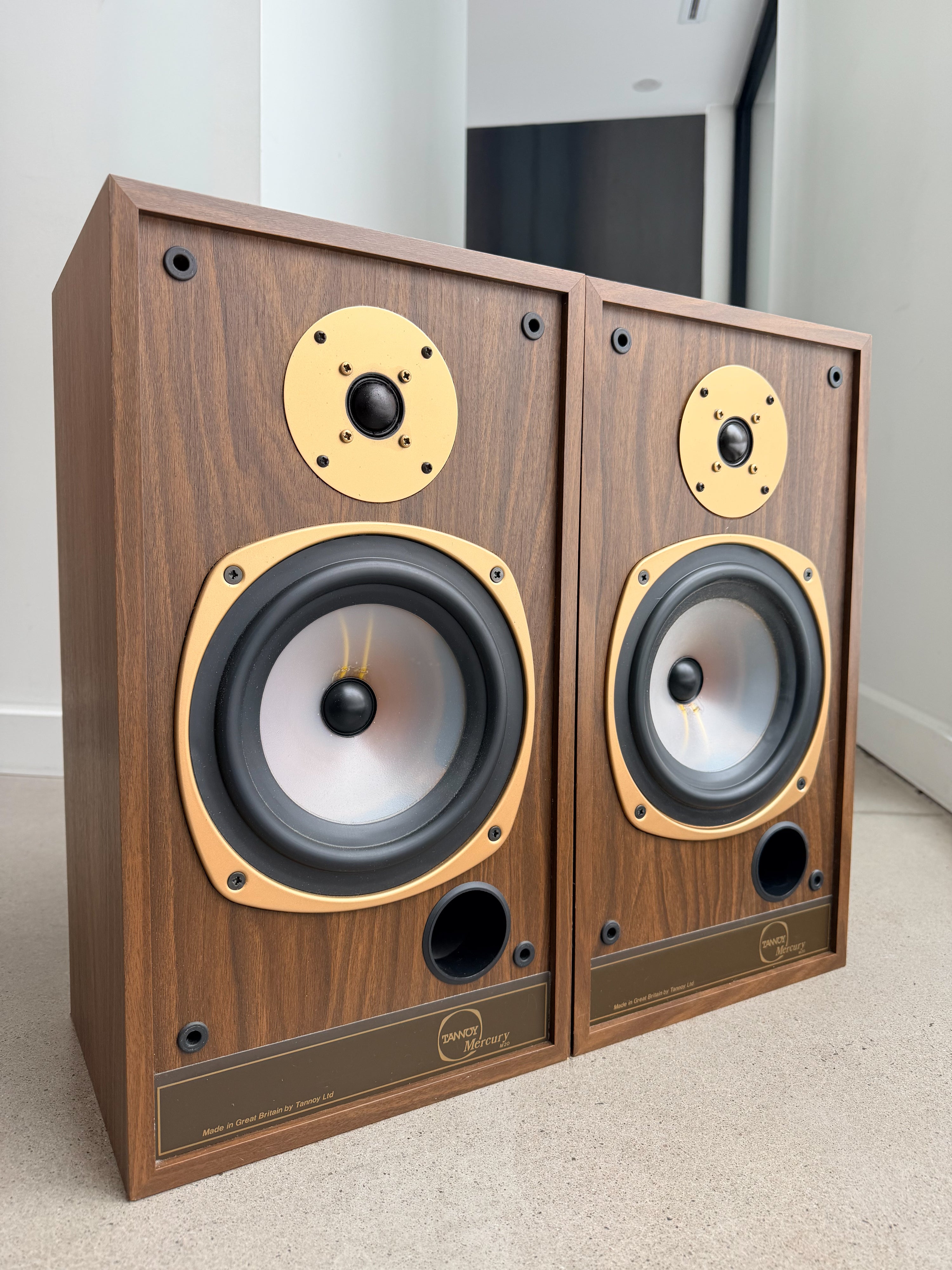 Tannoy Mercury M20_ Haut-parleurs d’étagère