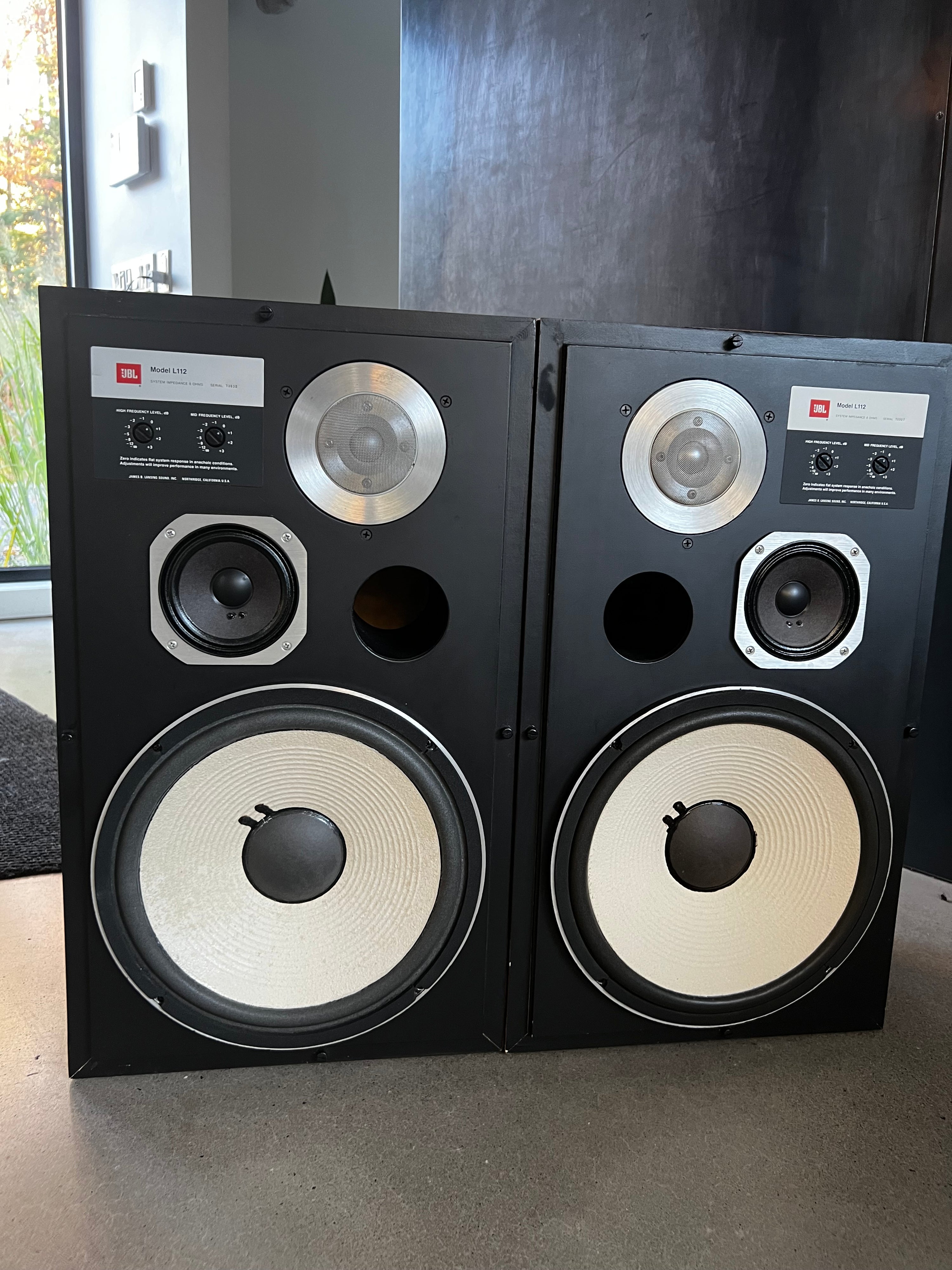 JBL L112 _Haut-Parleurs de plancher