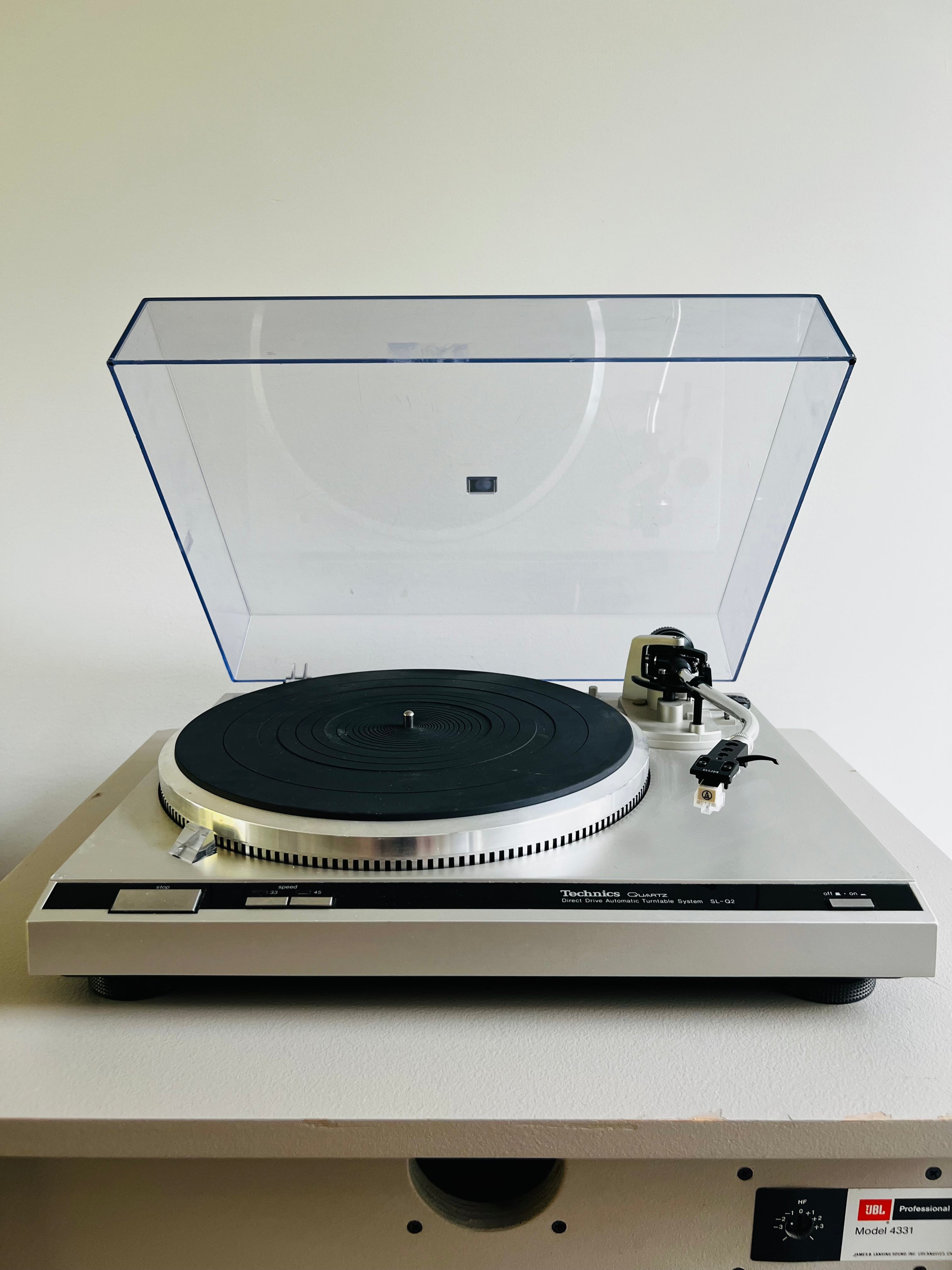 Techinics SL-Q2 _Table tournante