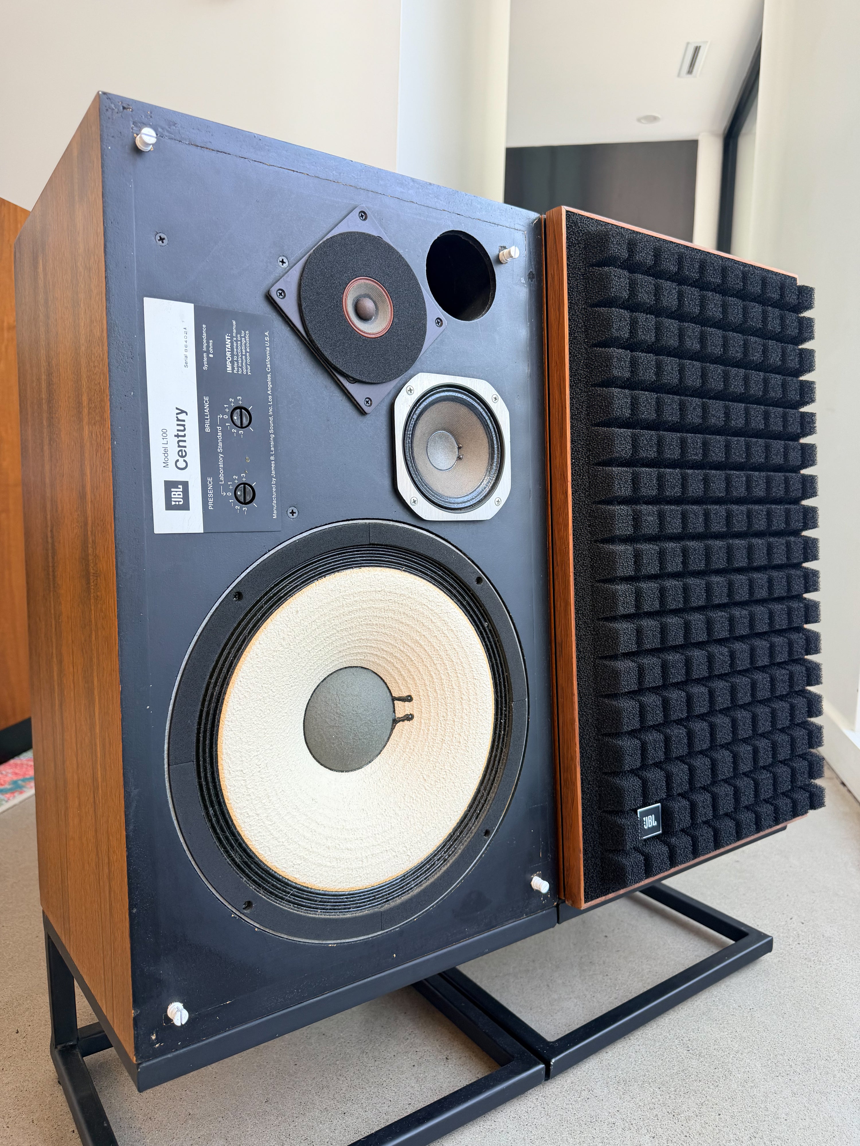 JBL L100 _Floorstanding speakers
