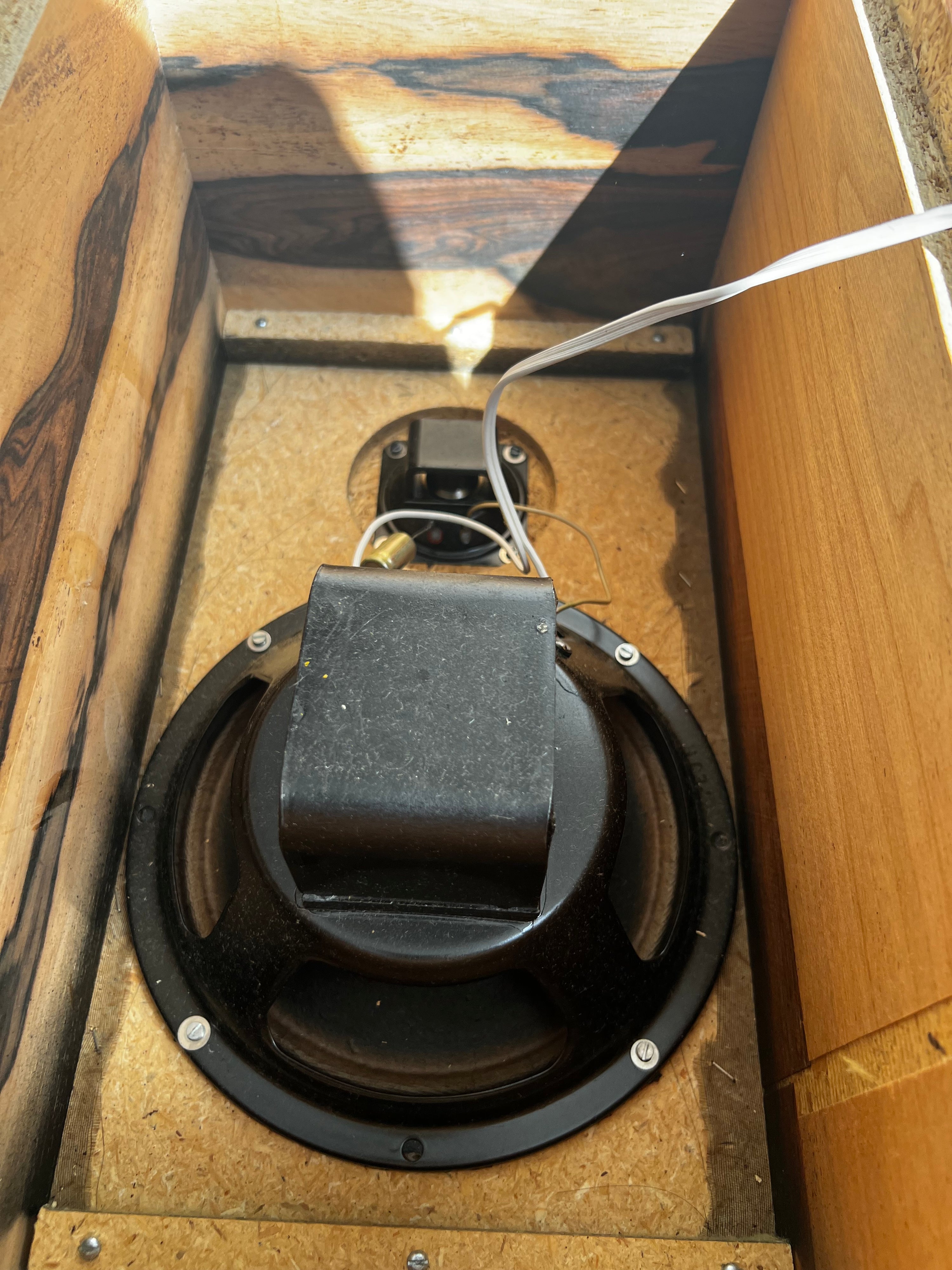 Lenco _Haut-Parleurs d’étagère