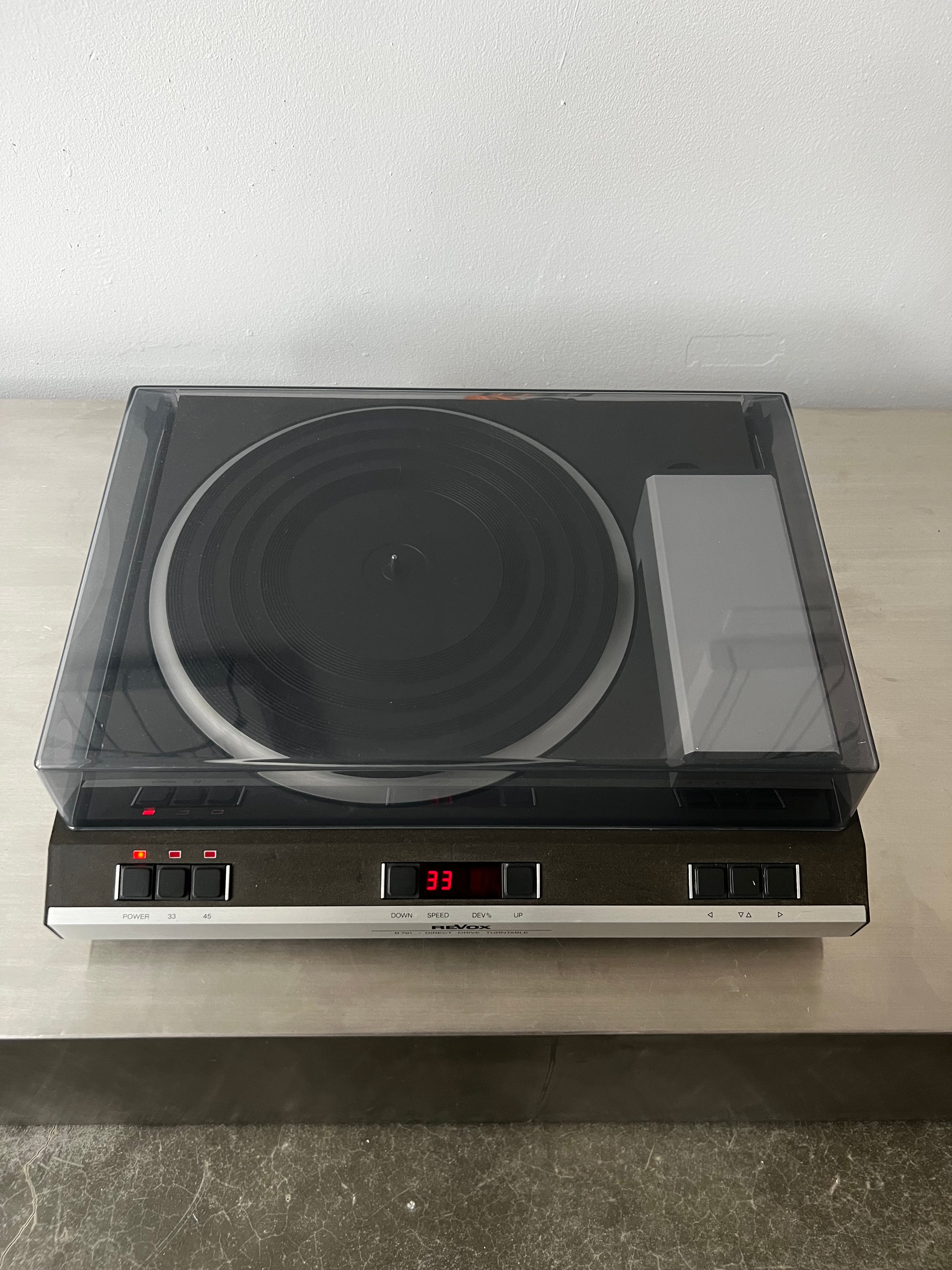 Revox B791 _Table tournante à entraînement direct