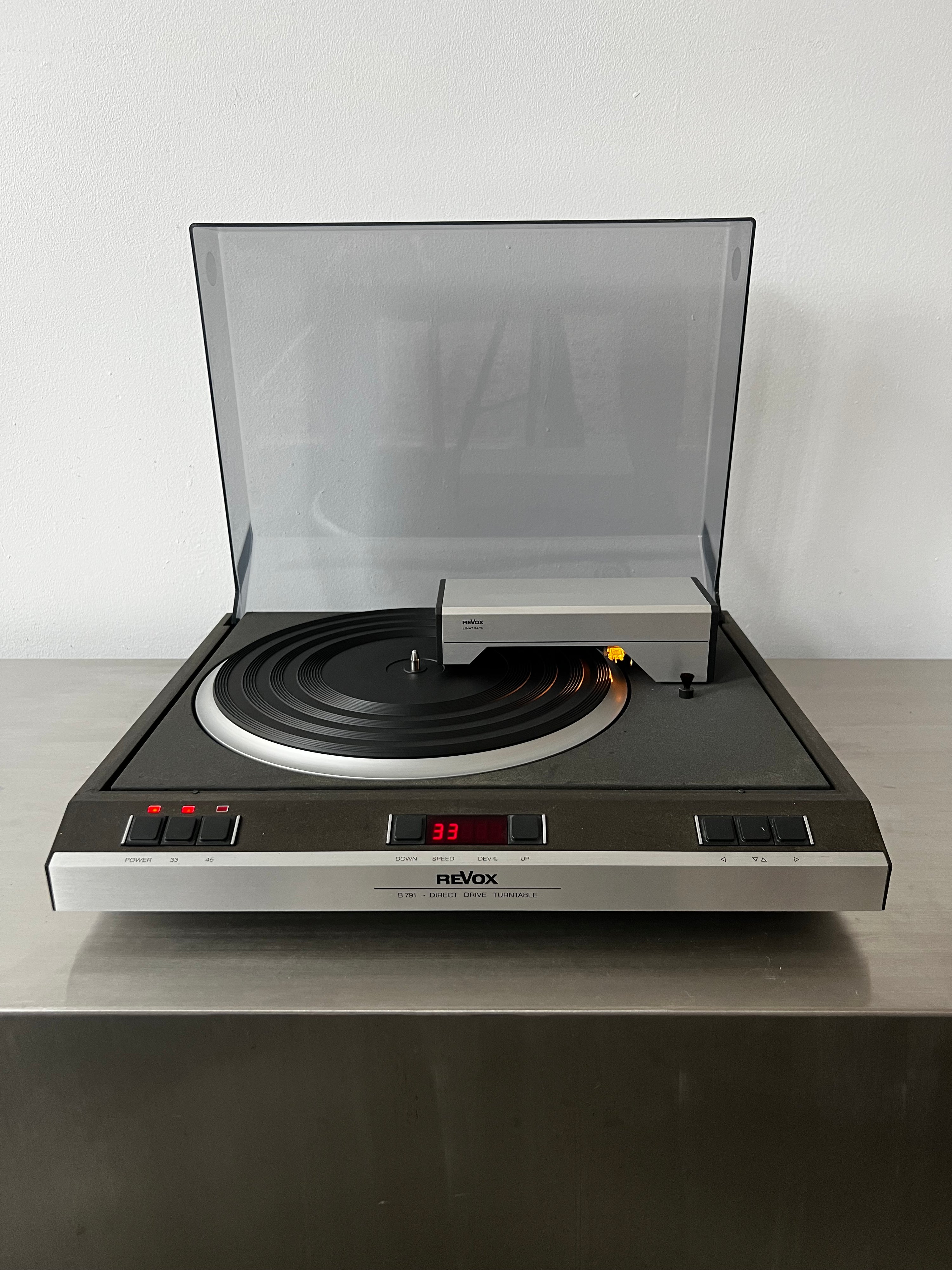 Revox B791 _Table tournante à entraînement direct