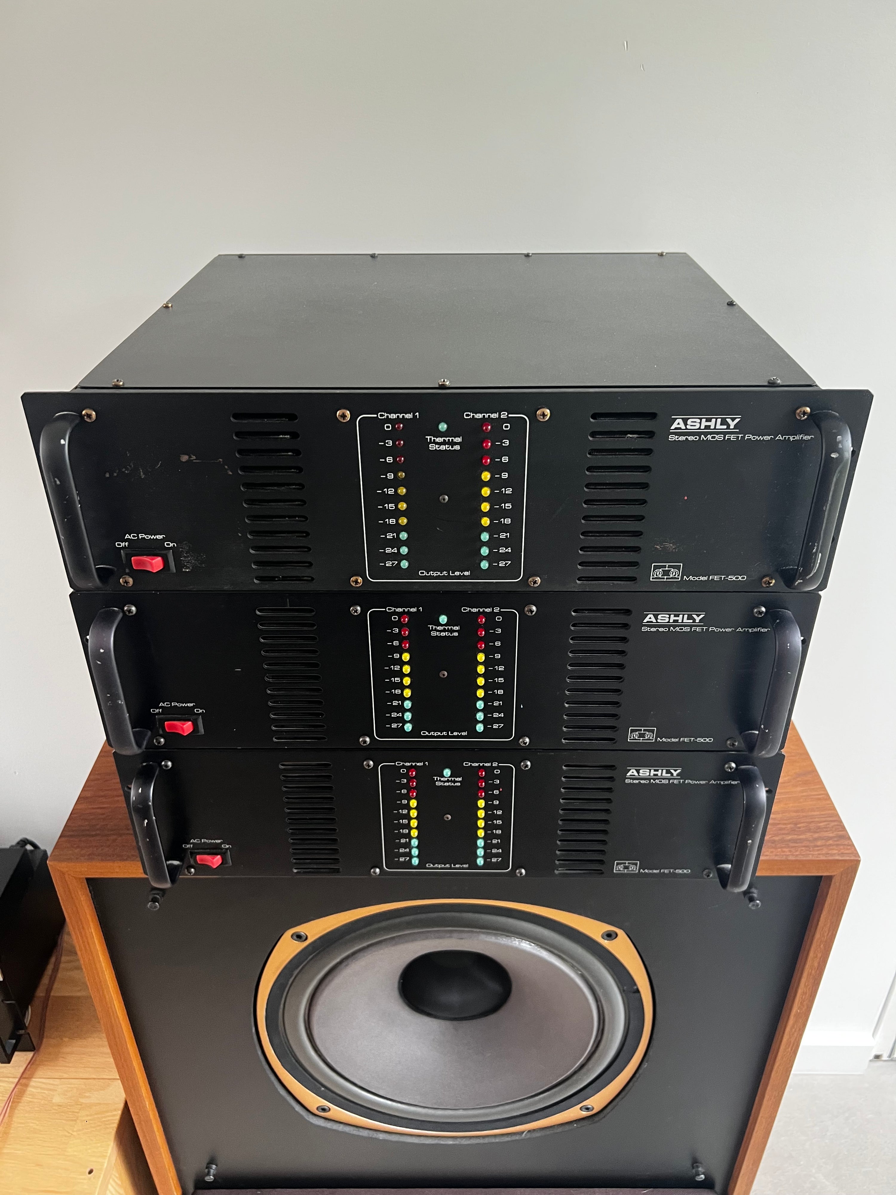 Ashly FET-500 _Power amplifiers