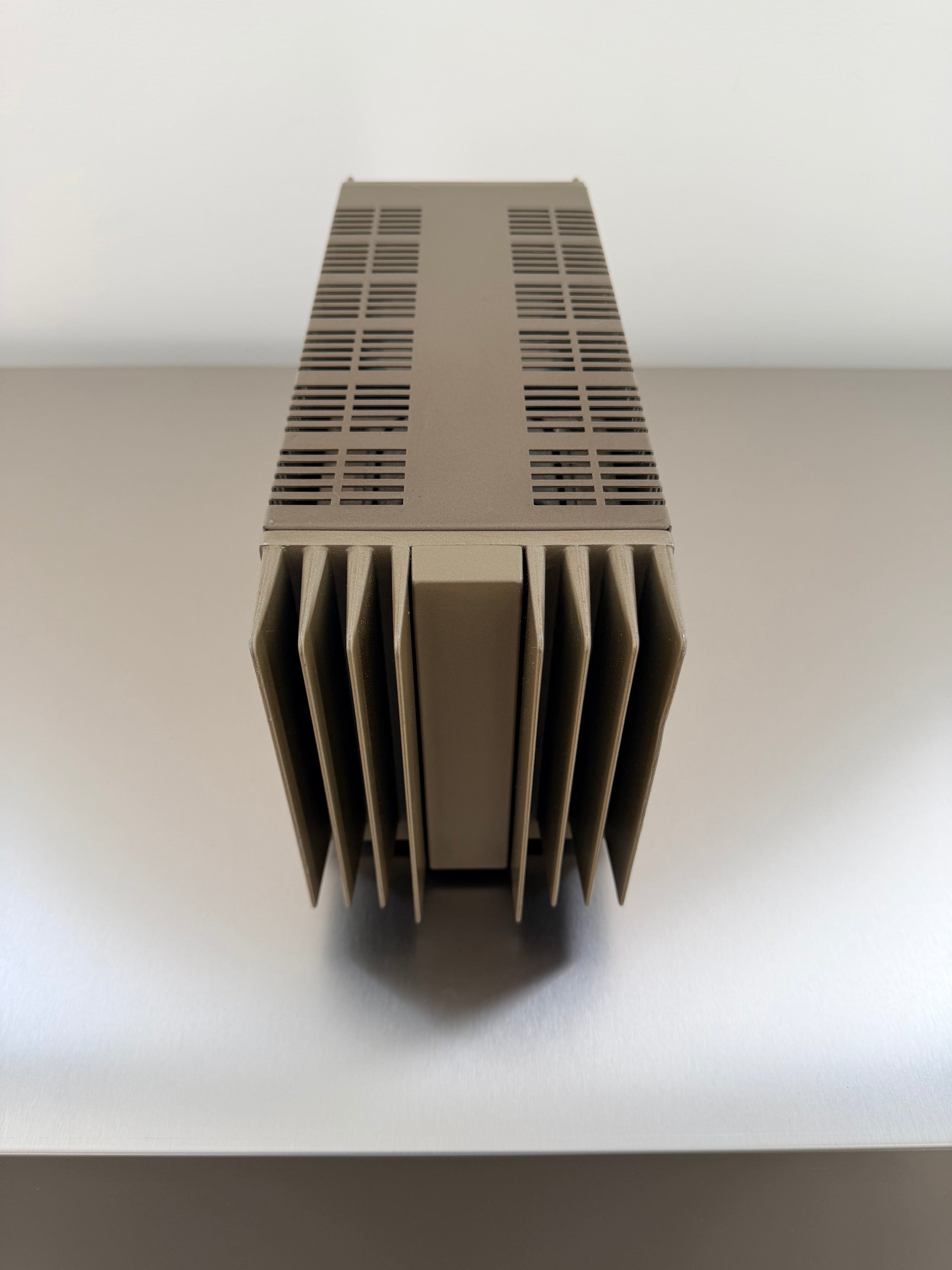 Quad 303 _Power amplifier