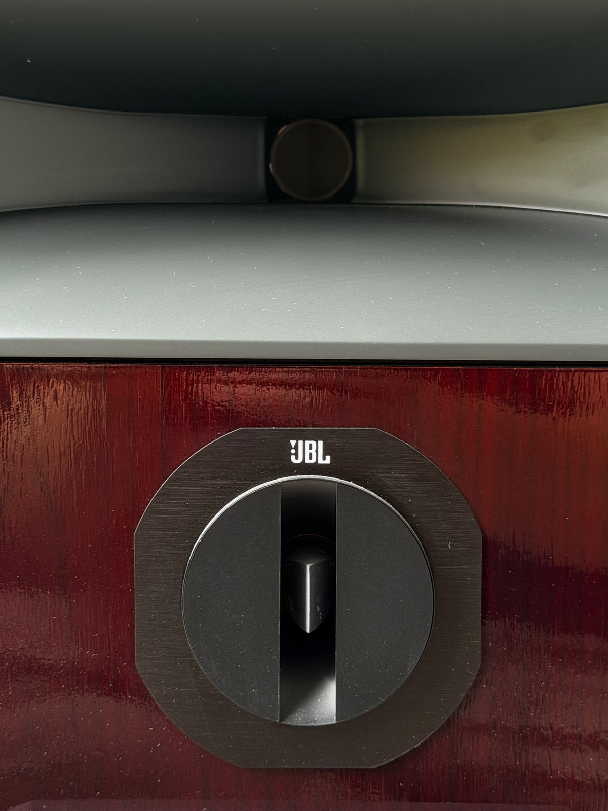 JBL S143 _Floorstanding speakers