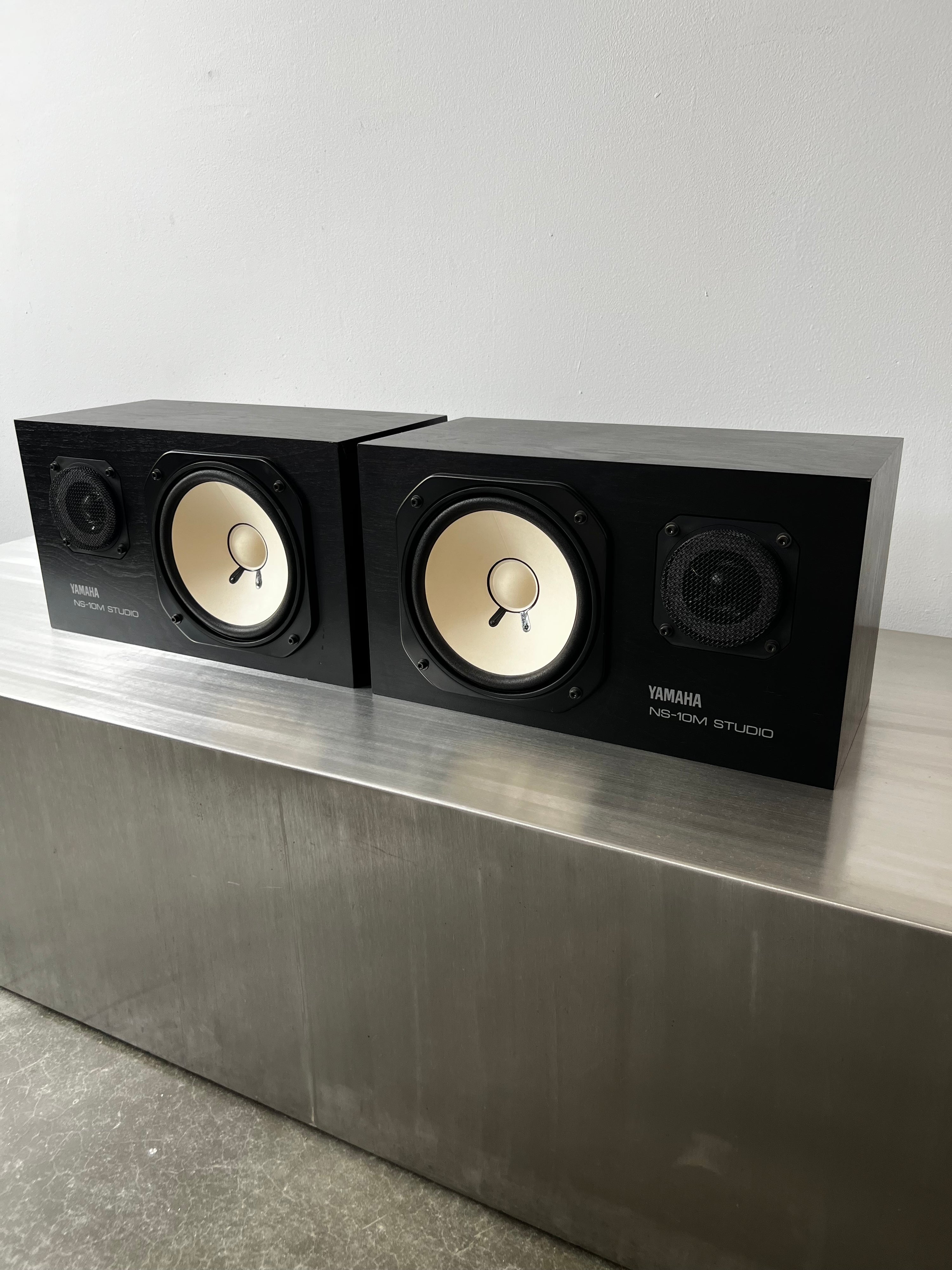 Yamaha NS-10M _Haut-Parleurs d’étagère