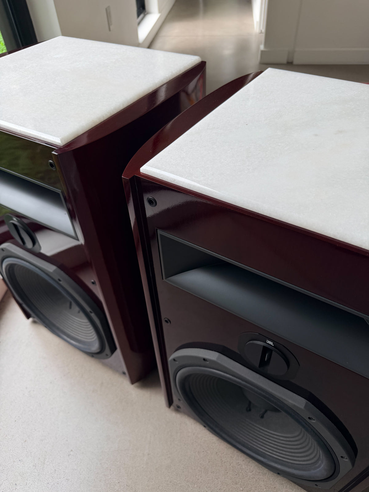 JBL S143 _Floorstanding speakers