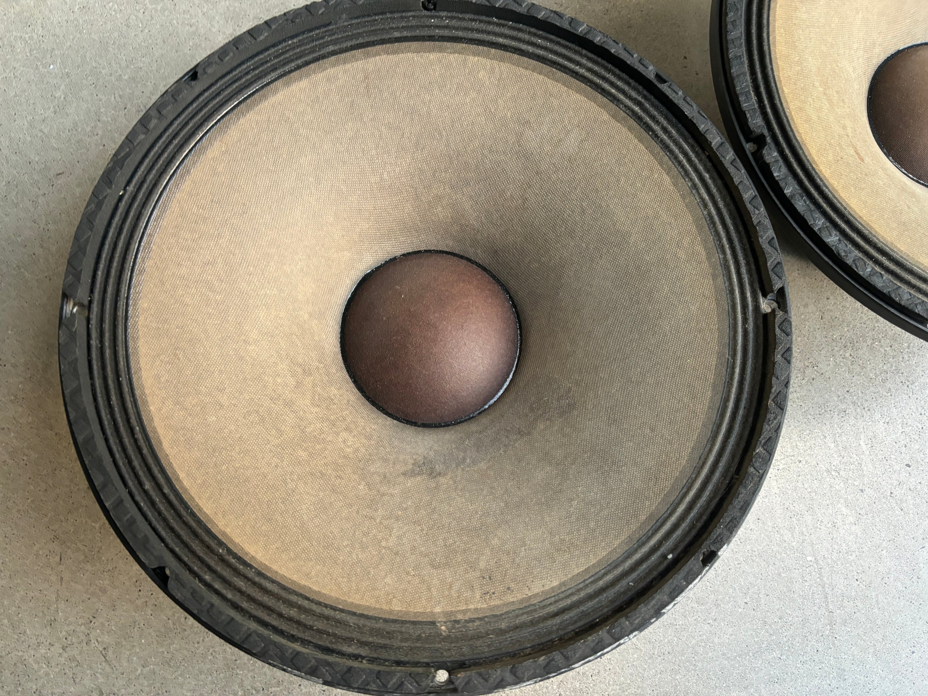 JBL 2032H _Paire Woofers 15’’