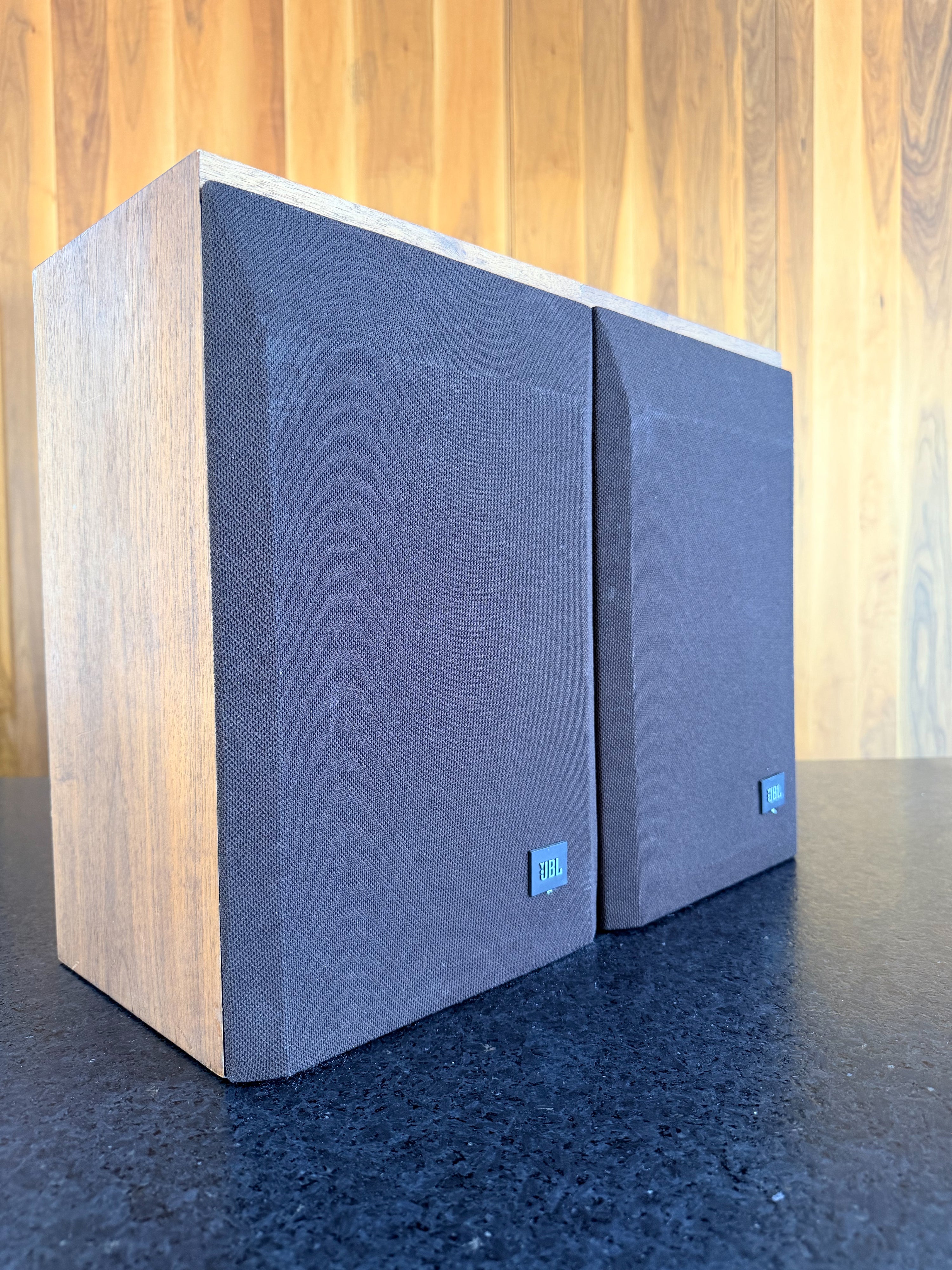 JBL L15 _Bookshelf speakers