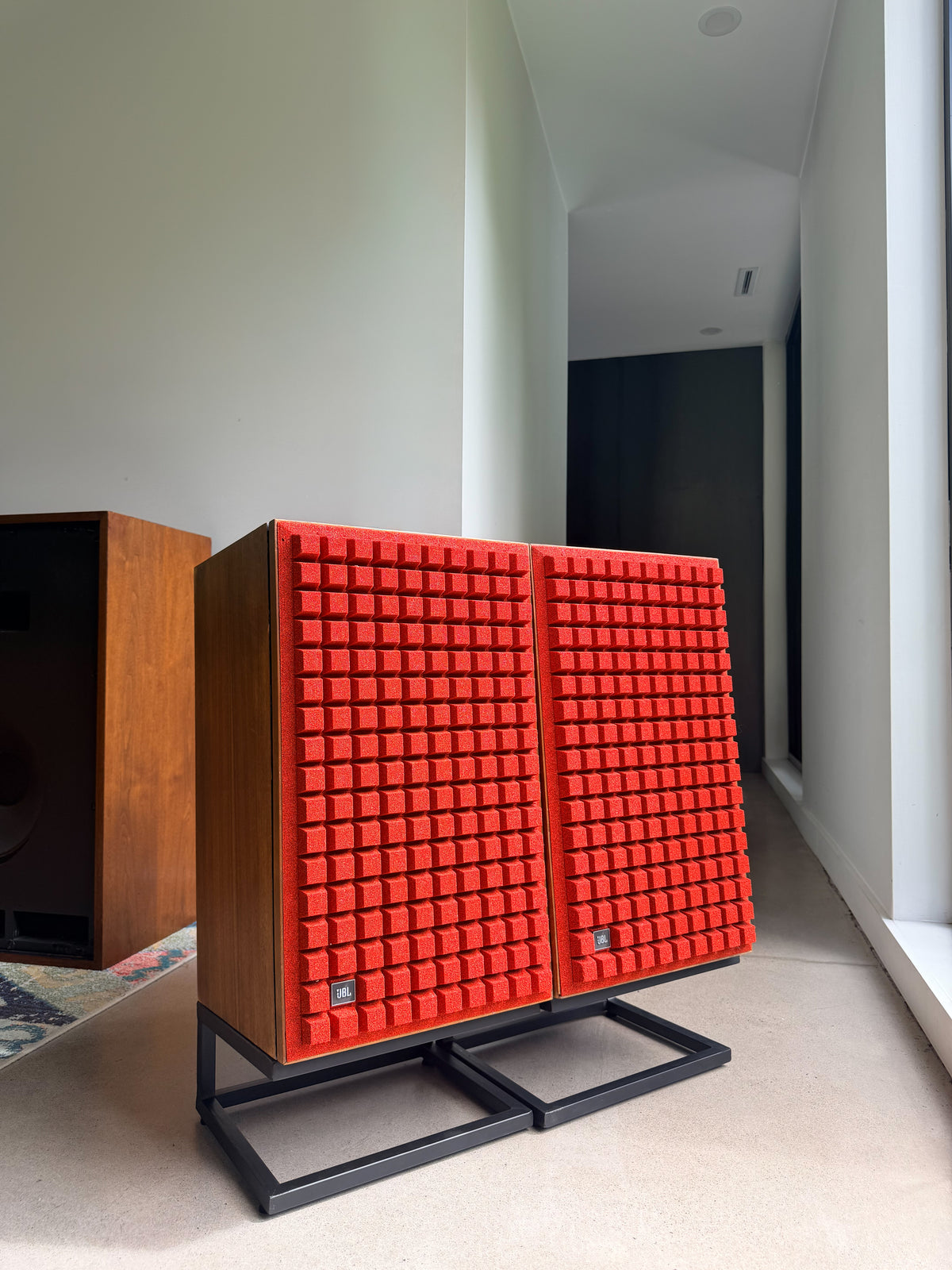 JBL L100 _Floorstanding speakers