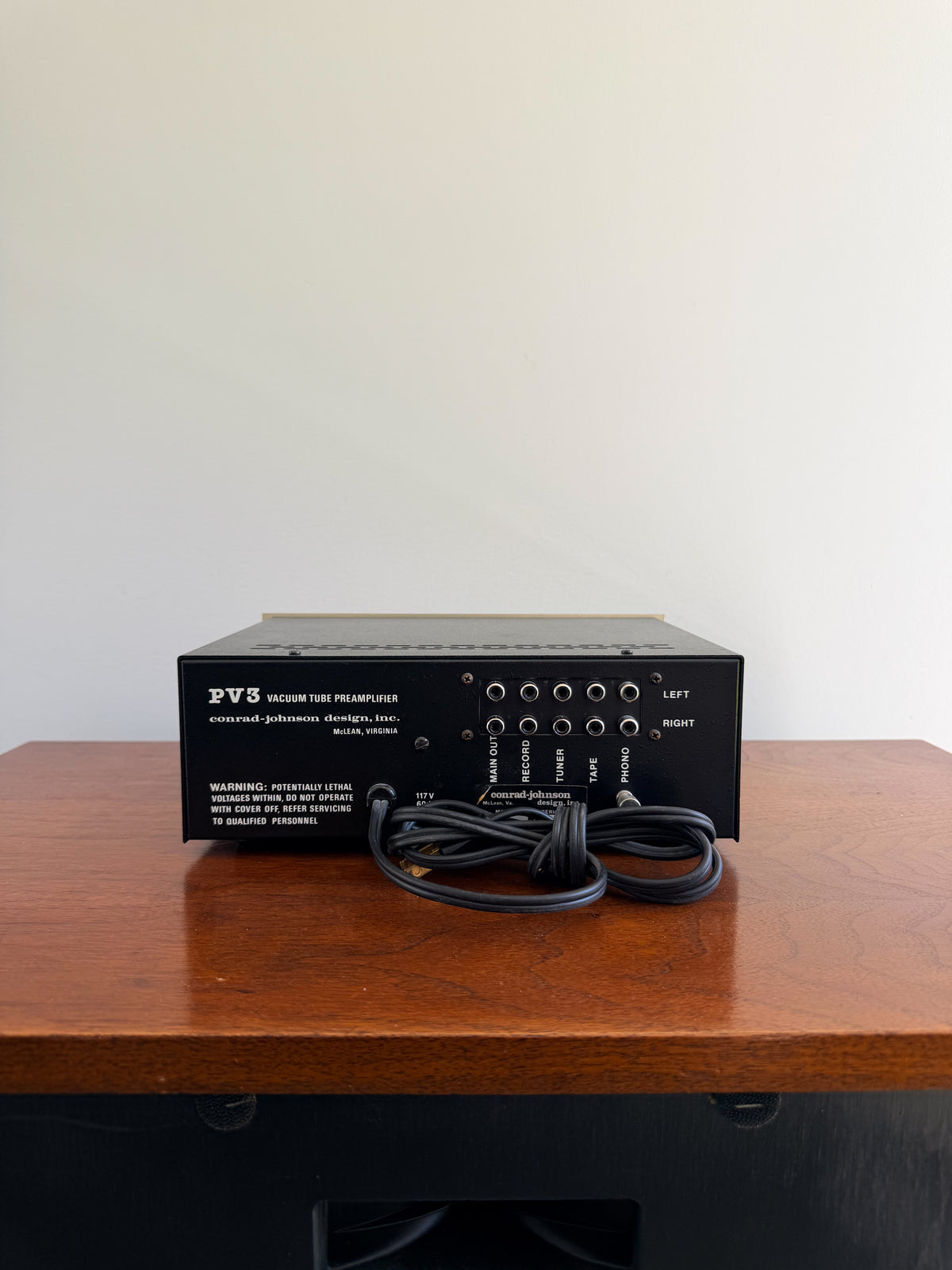 Conrad Johnson PV3 _Preamplifier