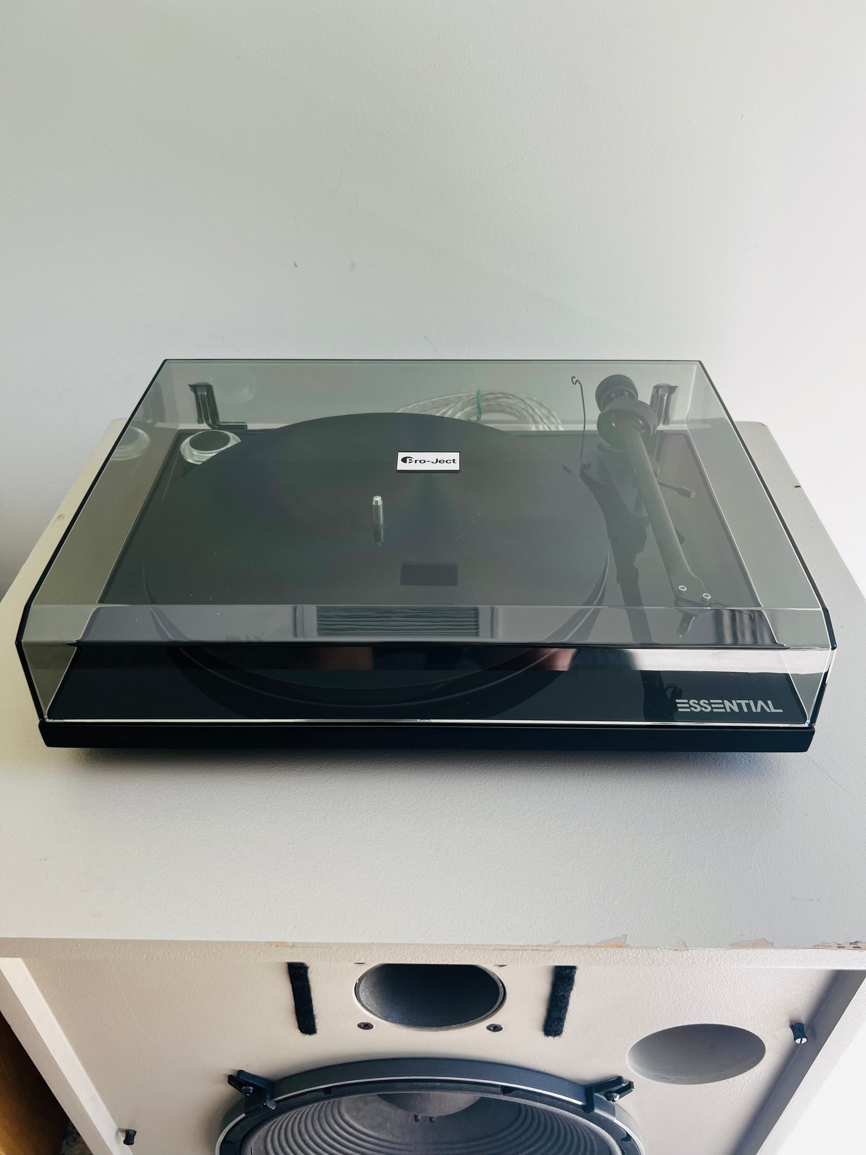 Pro-Ject Essentiel III _Table tournante à courroie