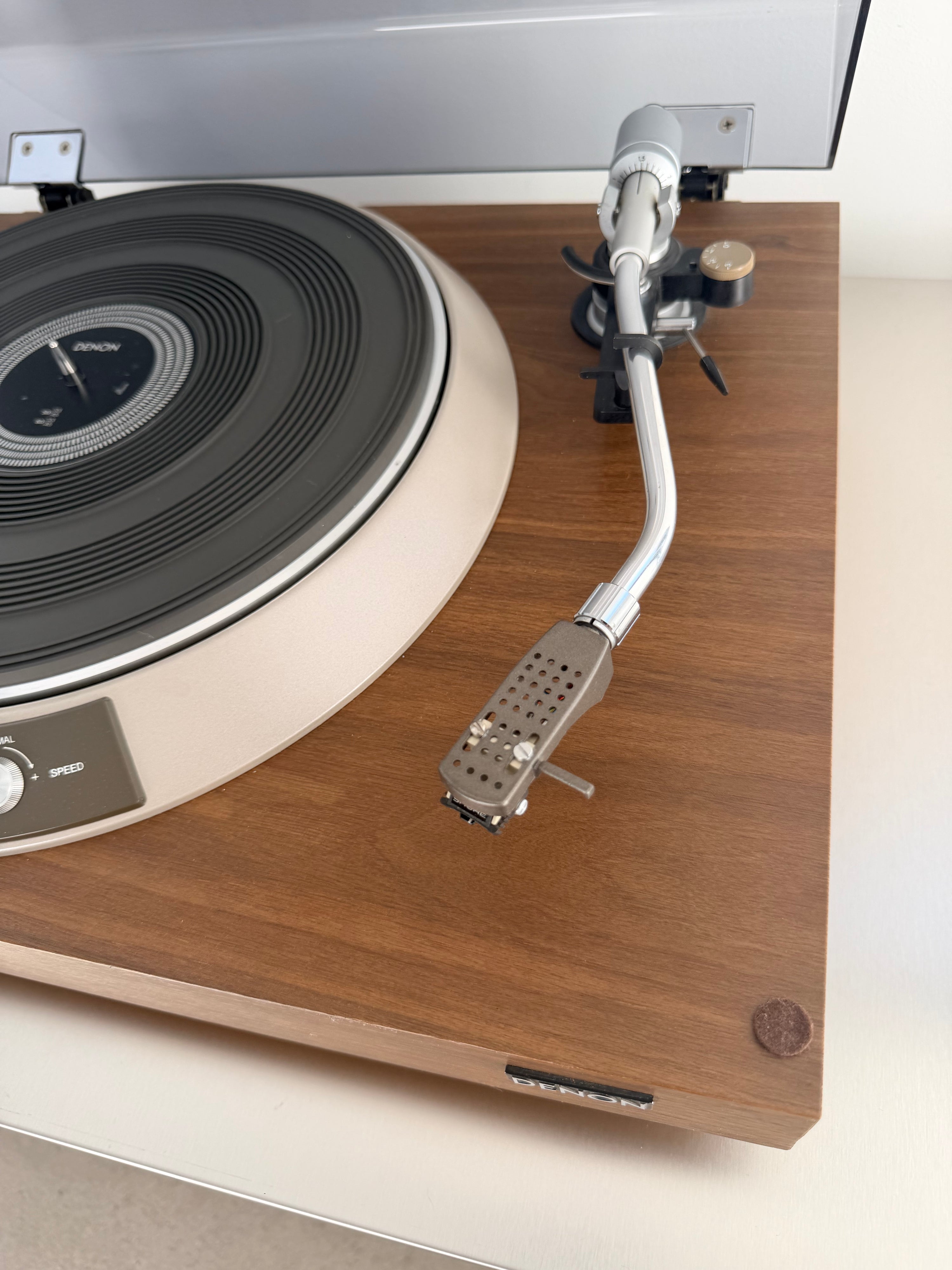 Denon DP-790W _Table tournante à entraînement directe