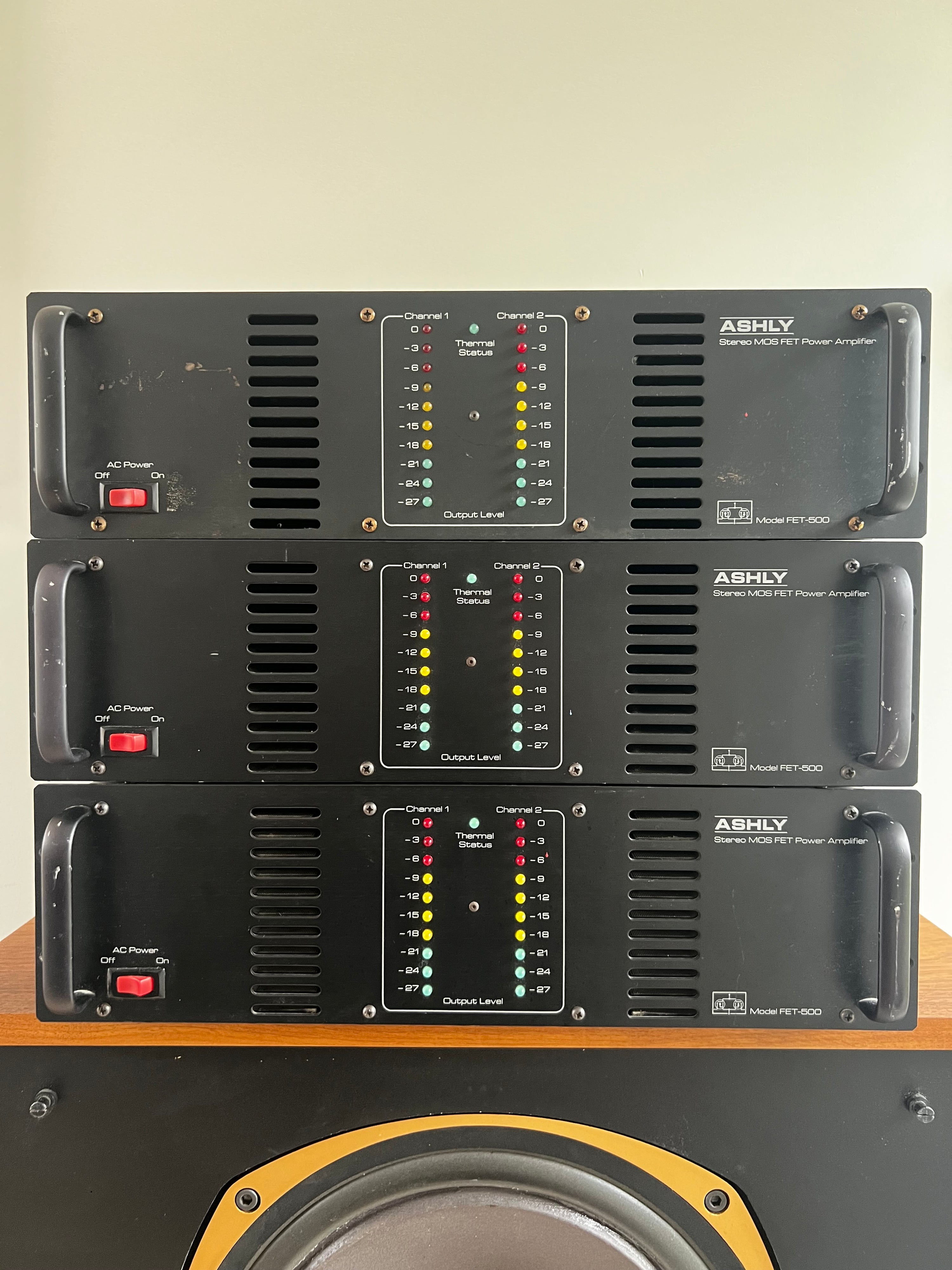 Ashly FET-500 _Power amplifiers