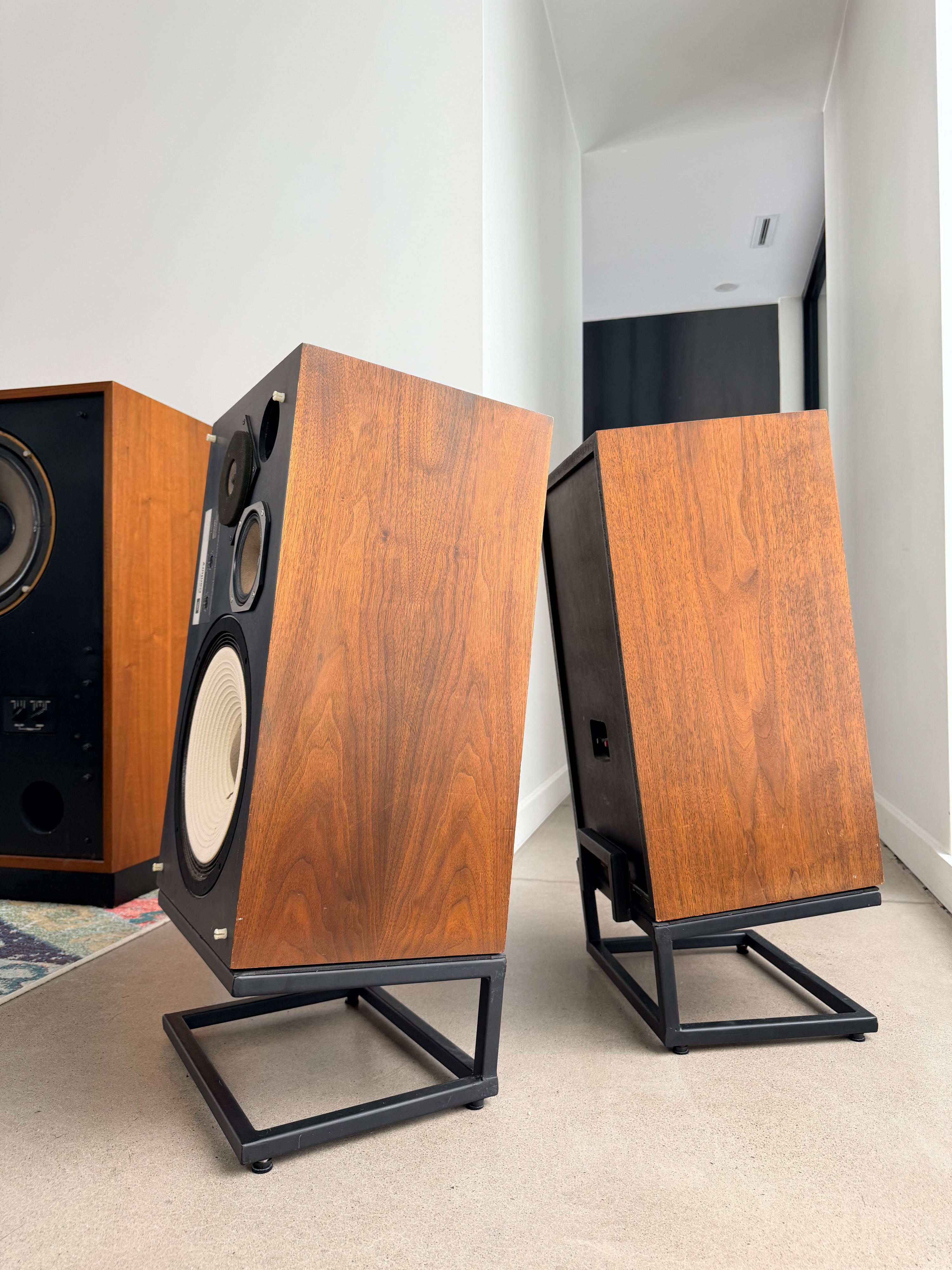 JBL L100 _Haut-parleurs de plancher