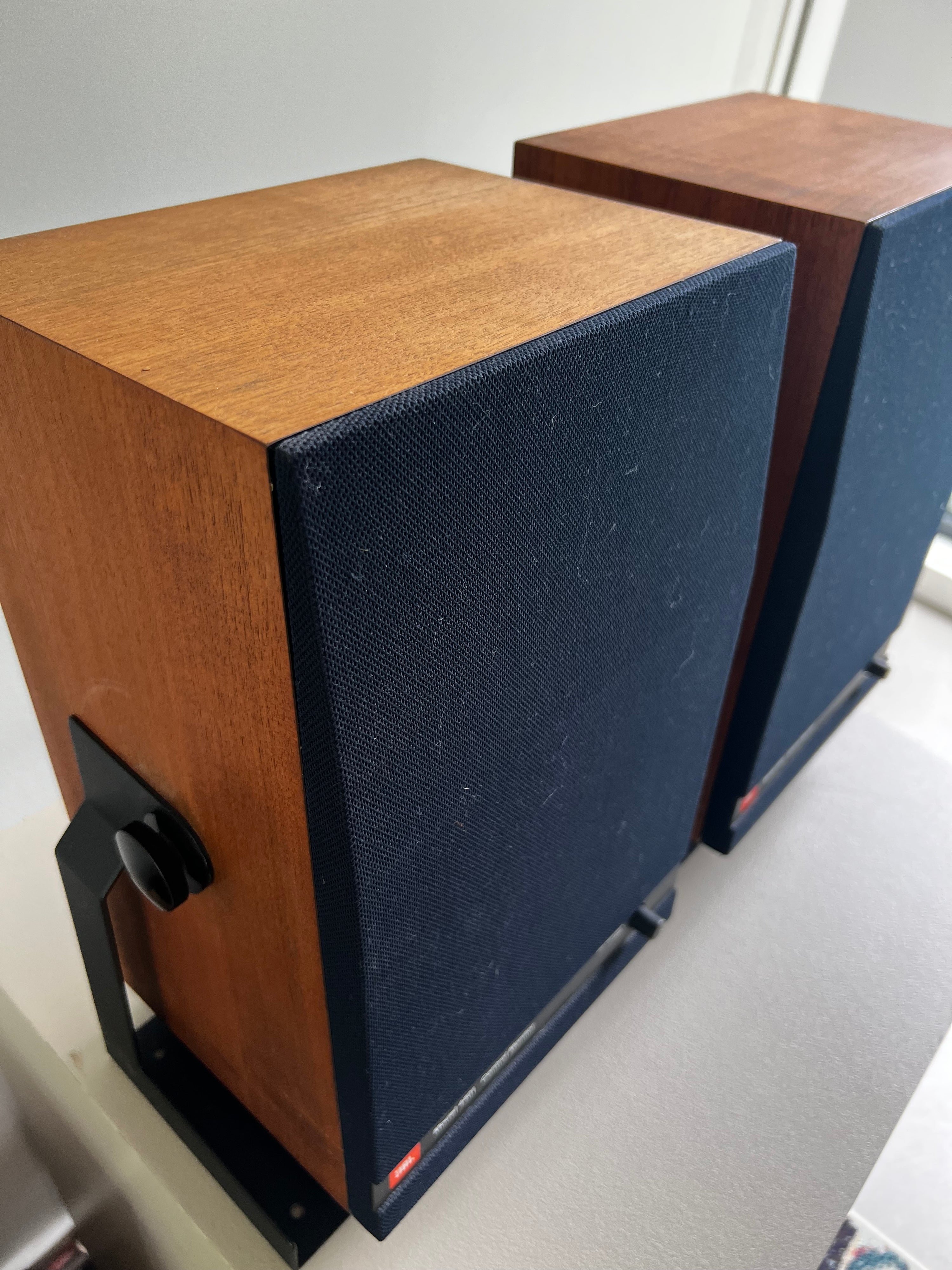 JBL 4401 _Haut-Parleurs d’étagère