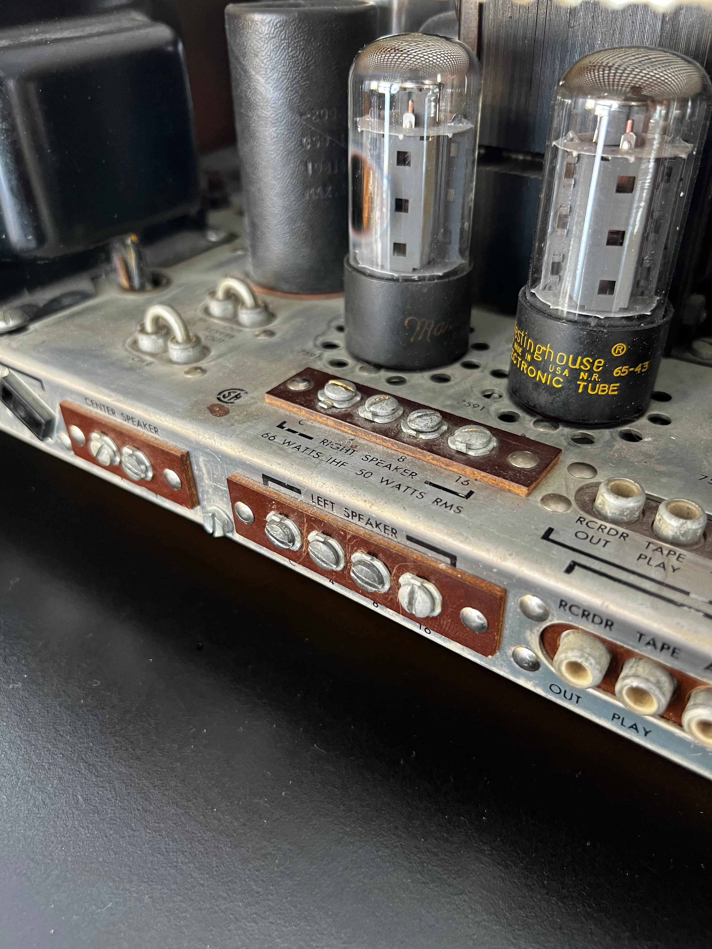 Fisher X-101-D _ Amplificateur intégré (50wpc)