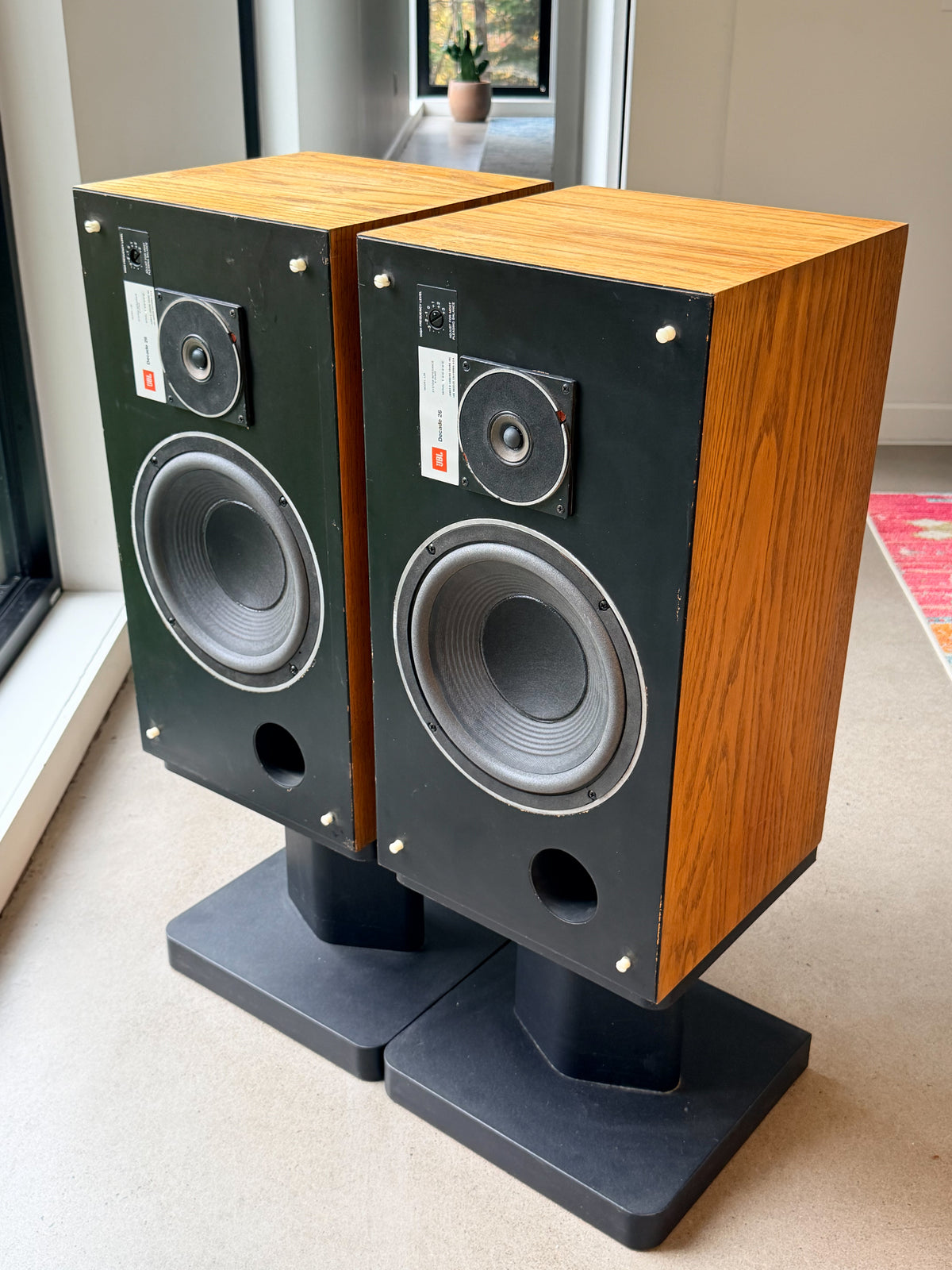 JBL Decade L26 _ Bookshelf Speakers