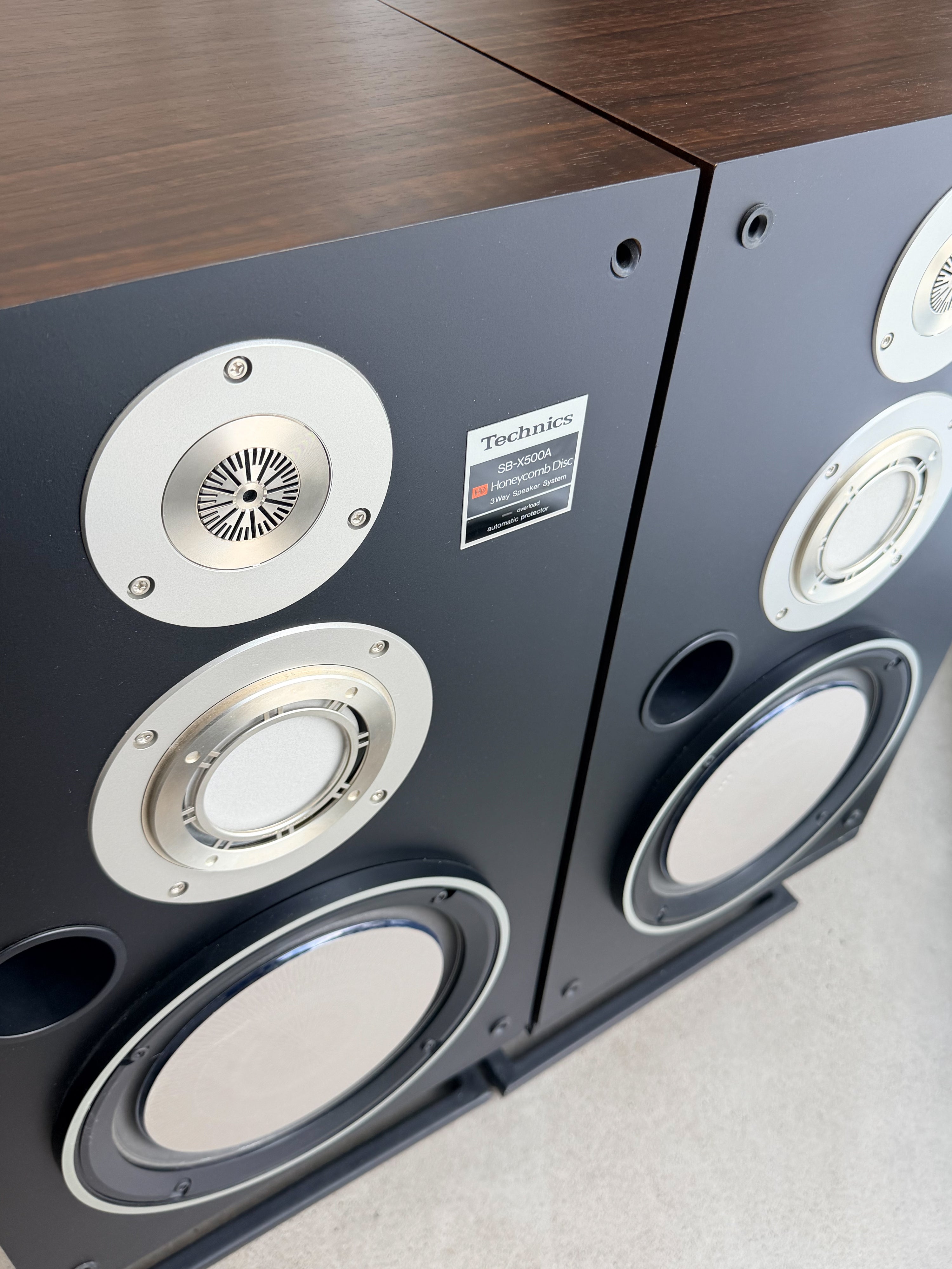 Technics SB-X500A  _Floorstanding speakers