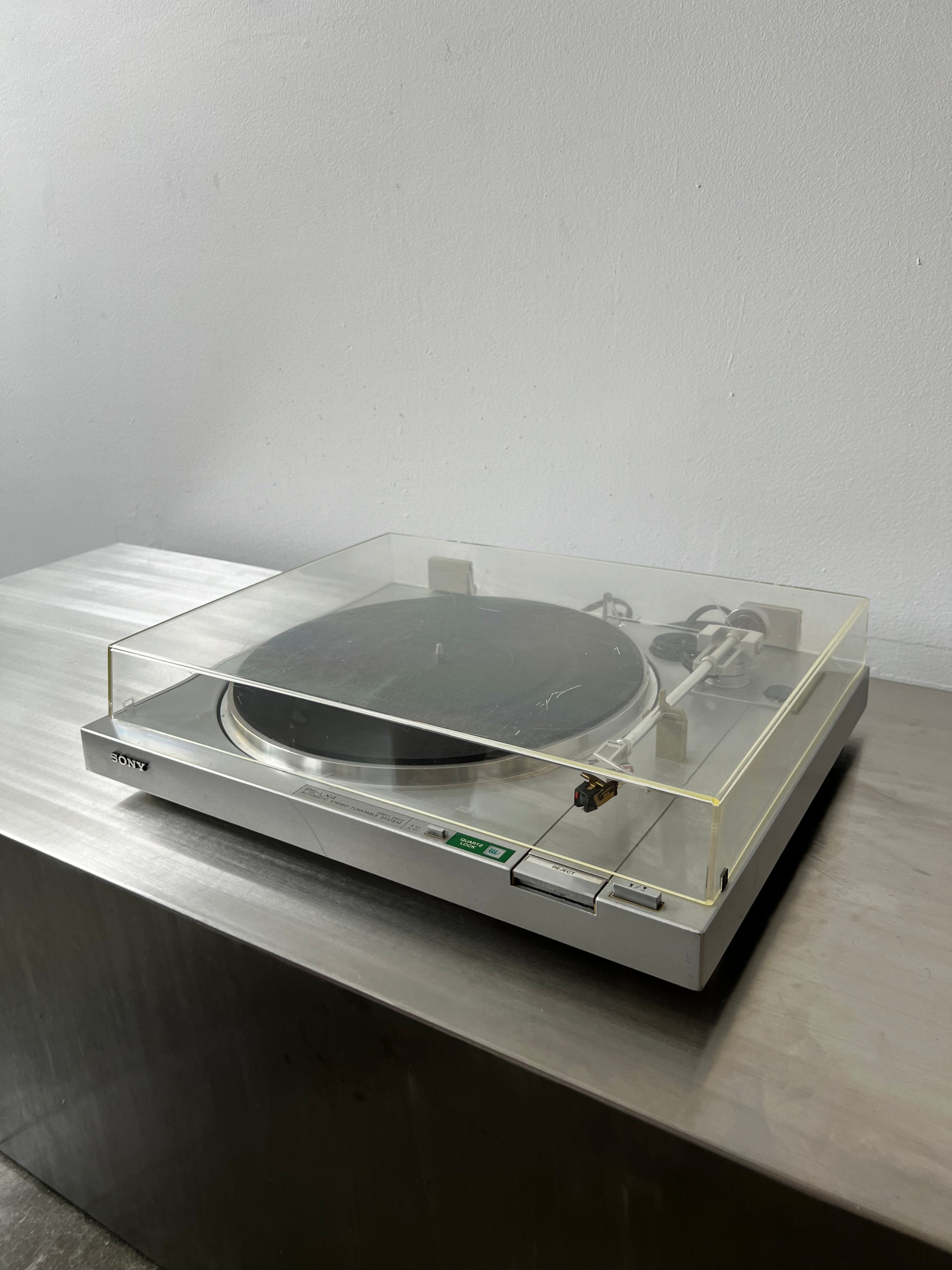 Sony PS-LX4 _table tournante a entraînement direct