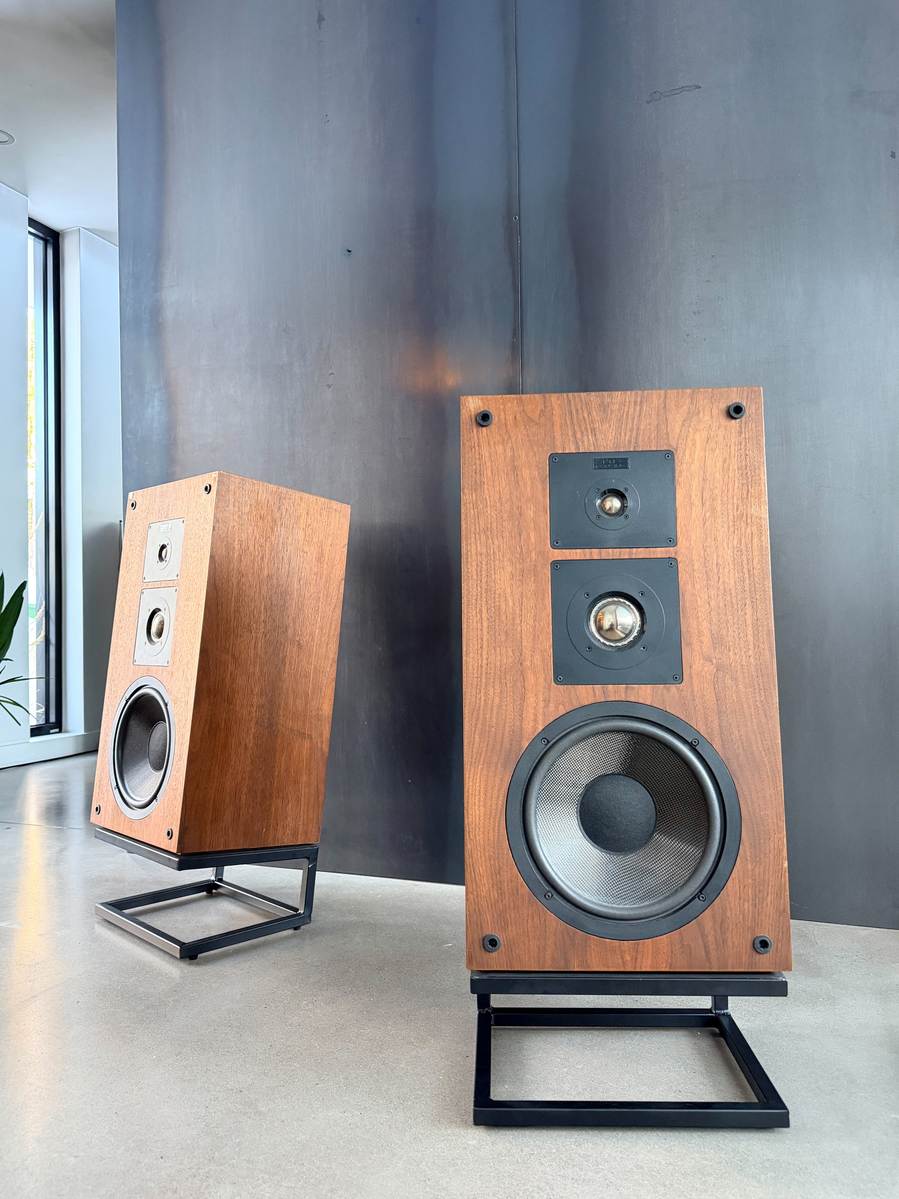 Altec 305 _Haut-Parleurs de plancher