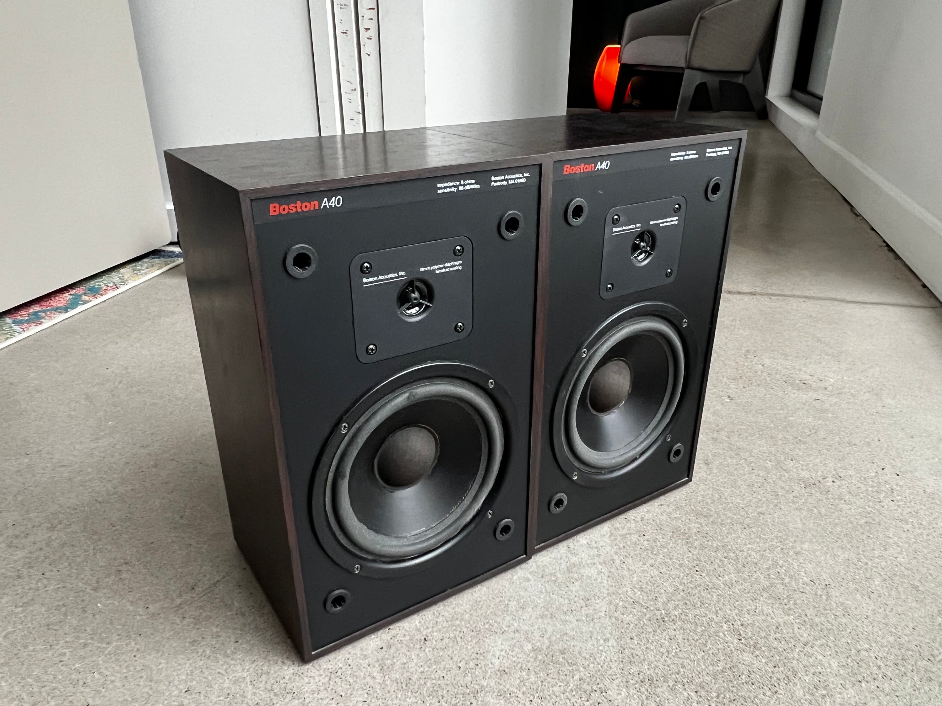 Boston acoustics A40_Haut-Parleurs d’étagère