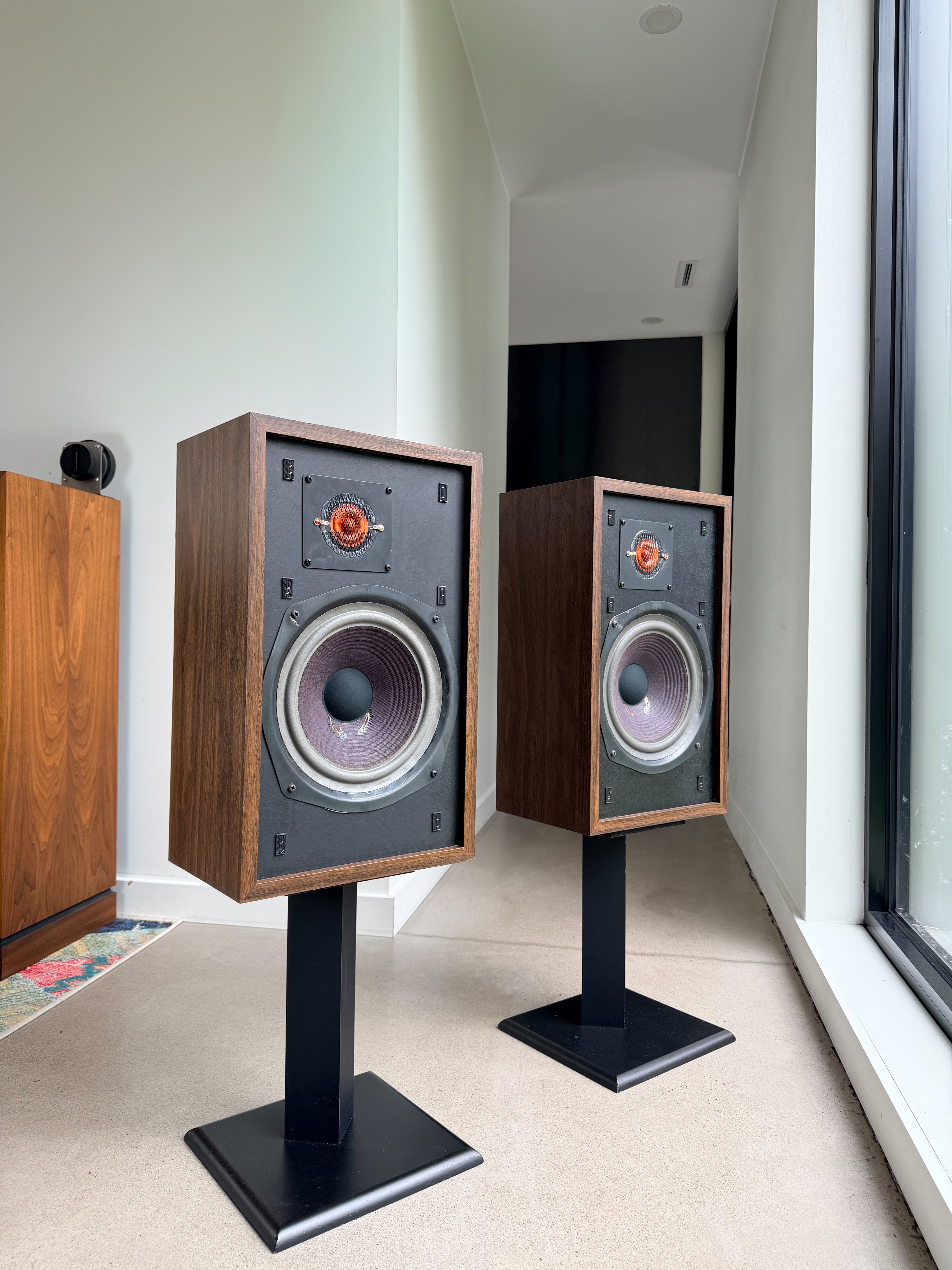 Advent /1  _Bookshelf speakers