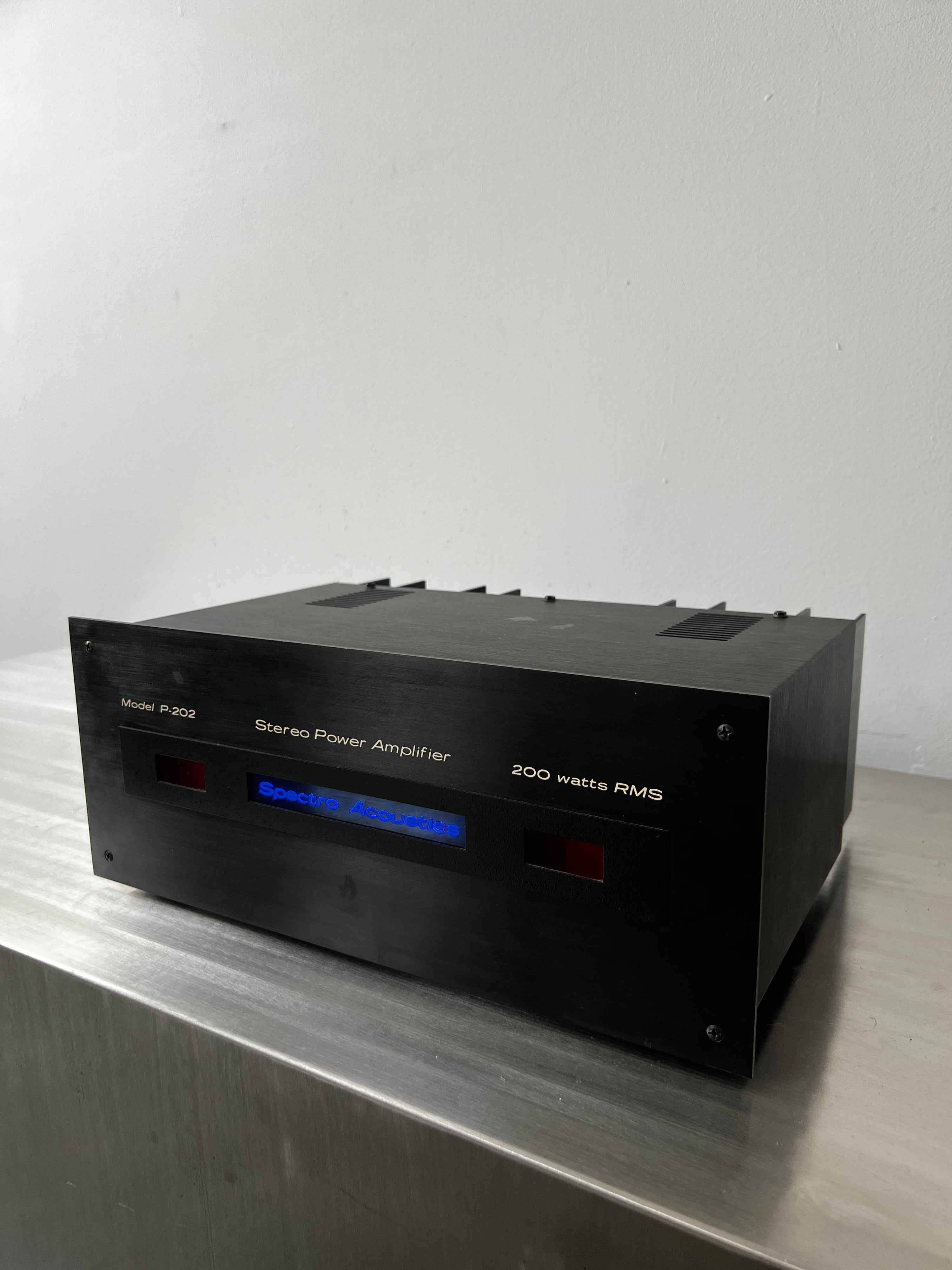 Spectro Acoustics P-202 Power Amplifier (100wpc)