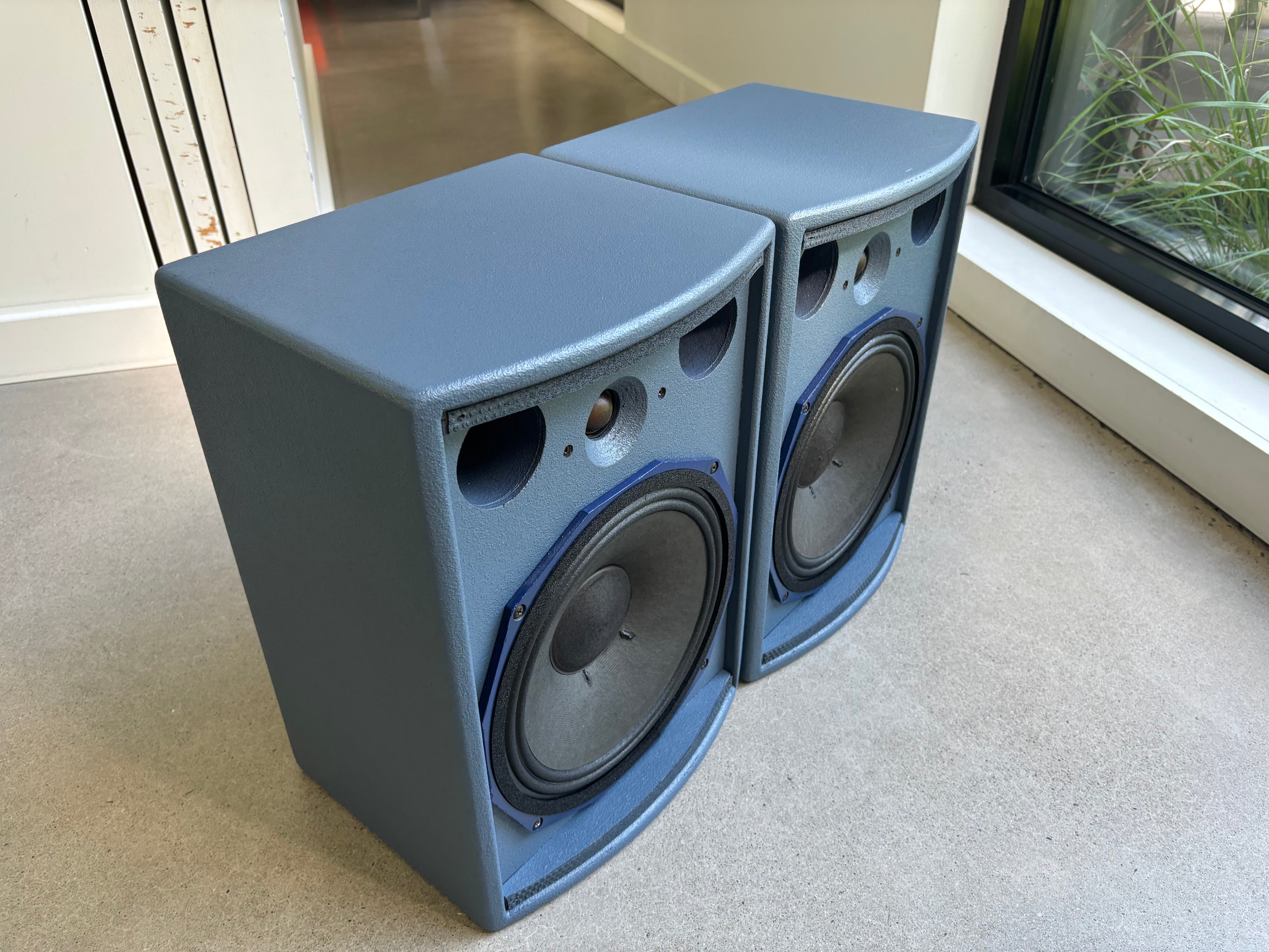 Turbosound TXD-520 (aka Funktion-One 101)_haut-parleurs professionnels