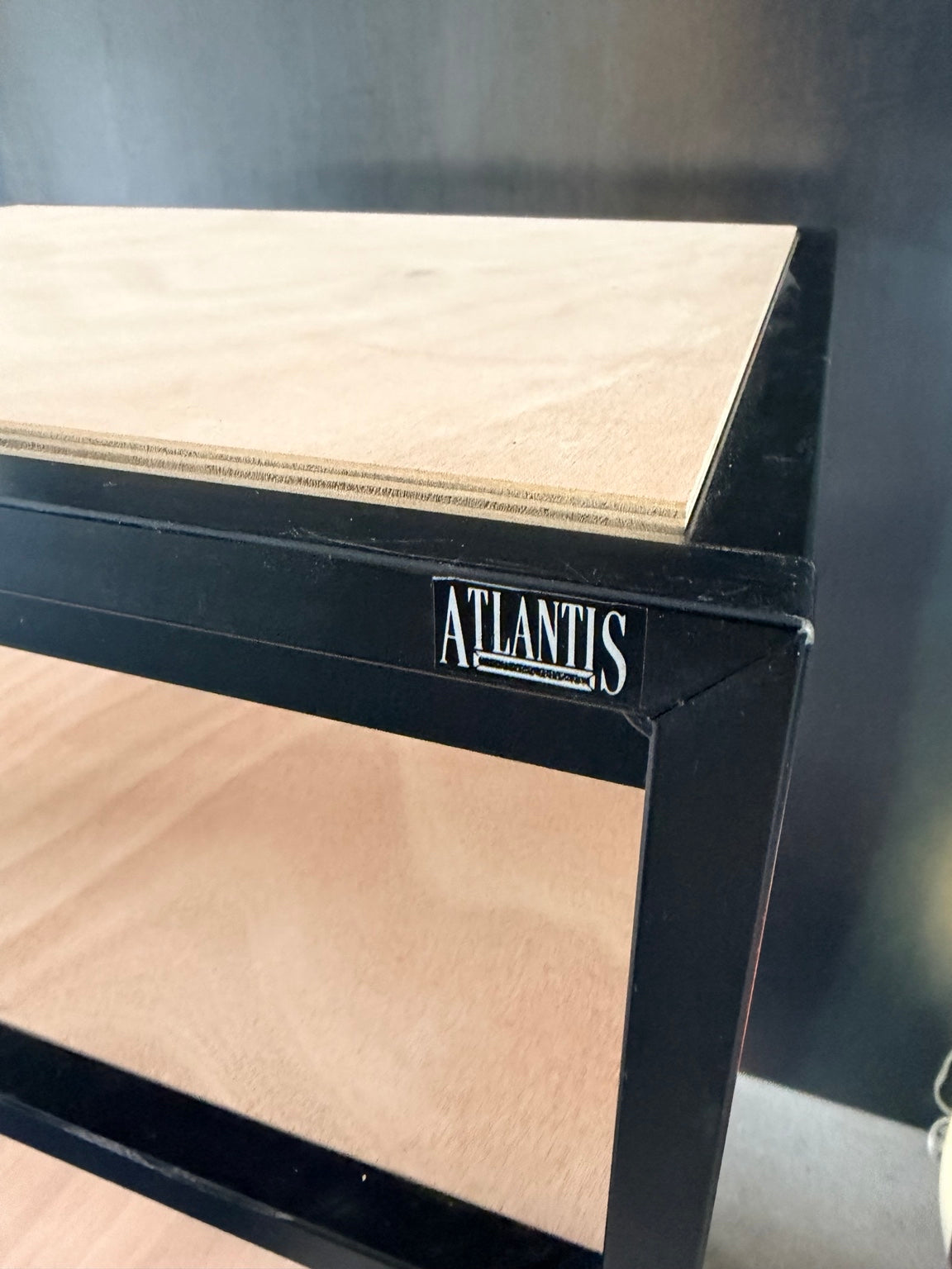 Atlantis Audio Rack — 4 Shelves